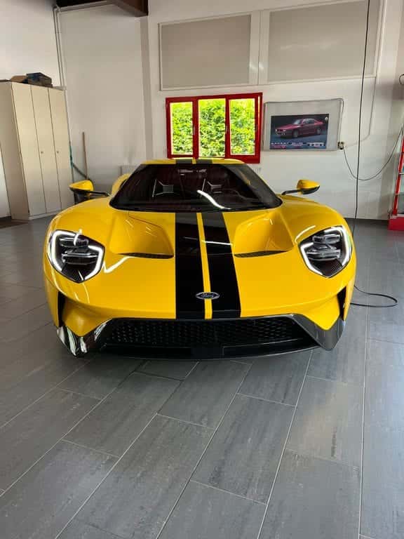 Ford GT