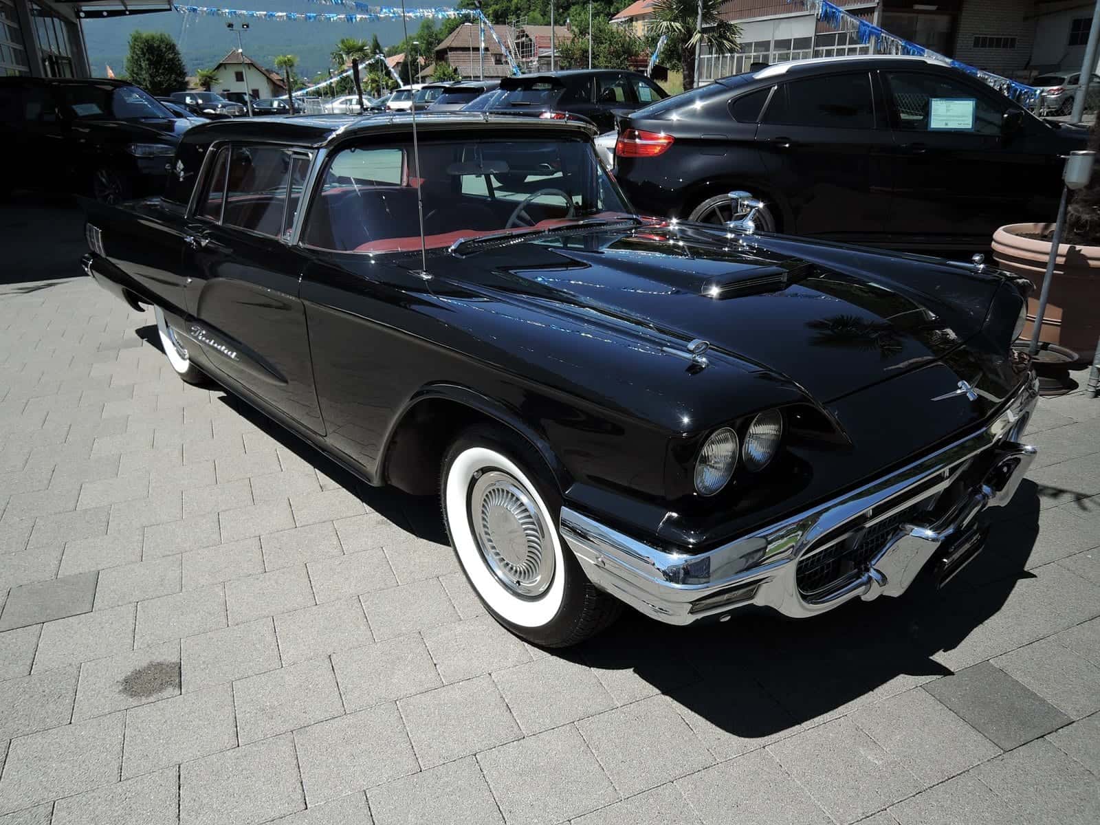 Ford Thunderbird