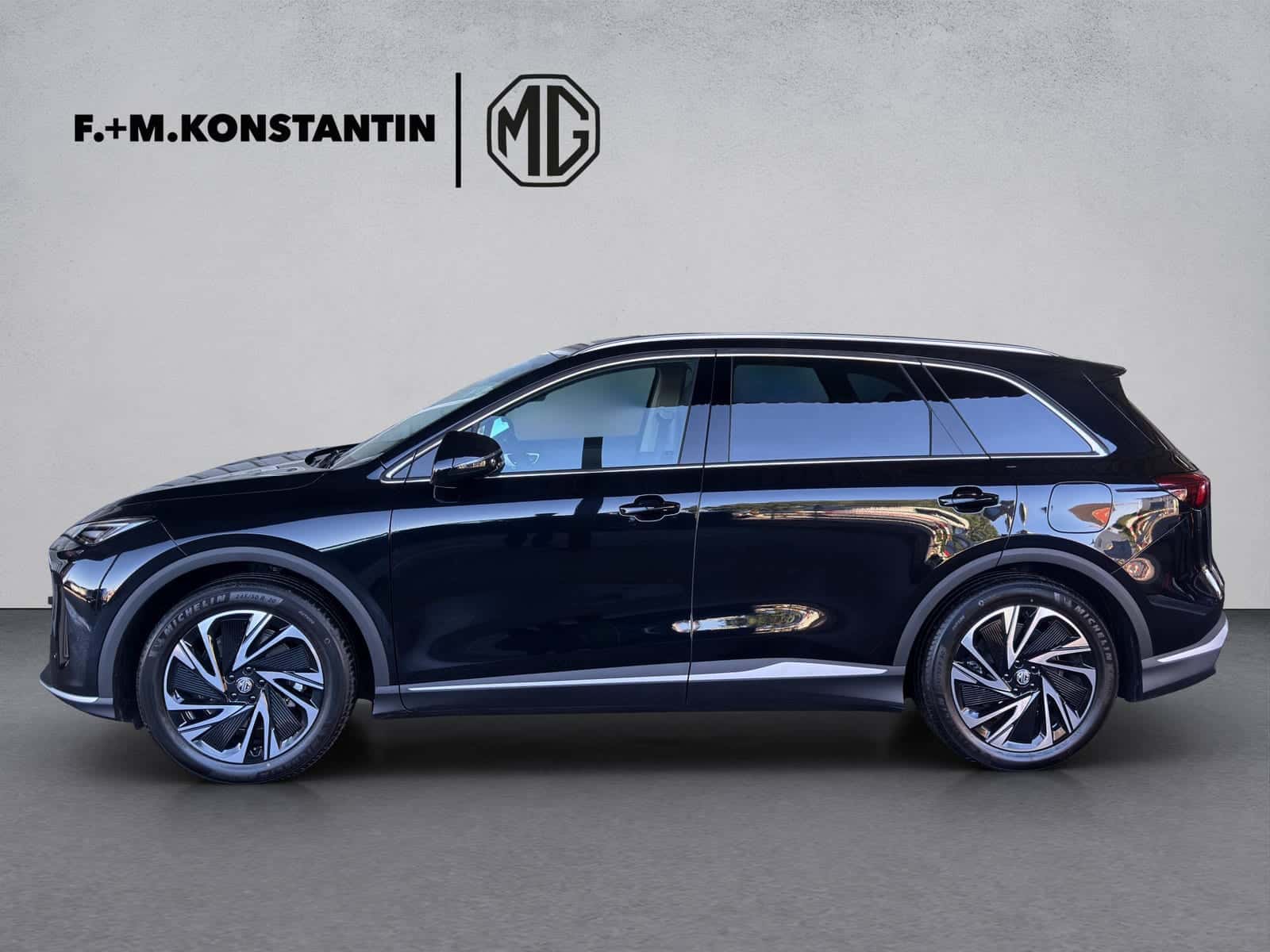 MG S6 EV