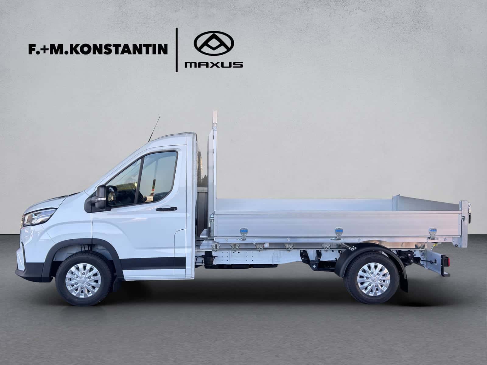 MAXUS Deliver