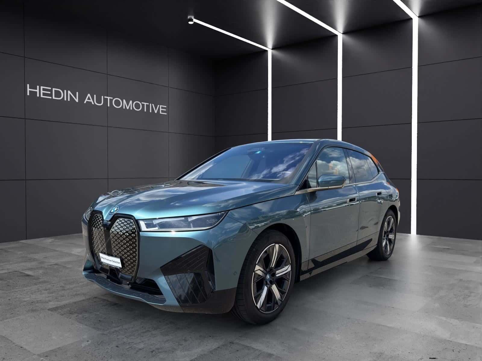 BMW iX