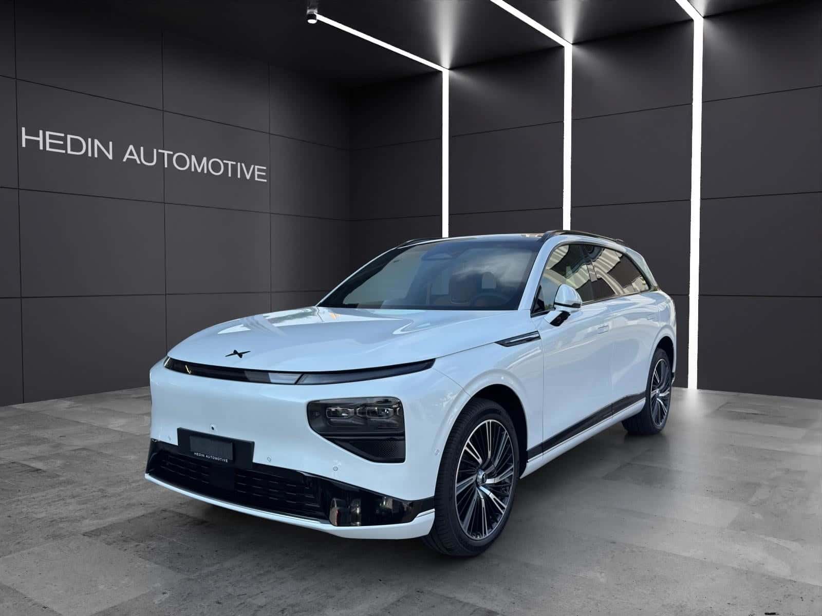XPENG G9