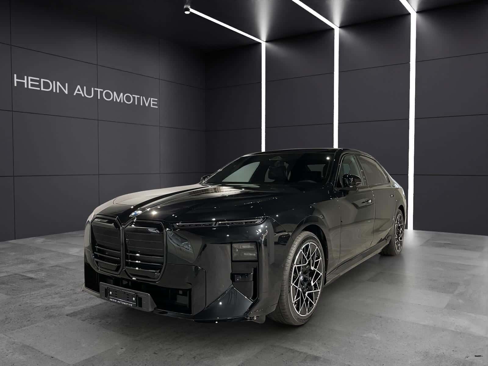 BMW i7