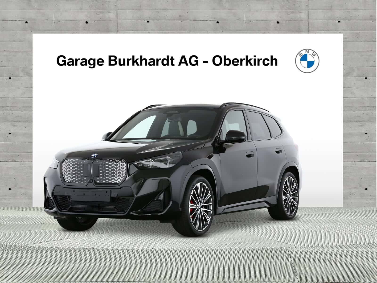BMW iX1