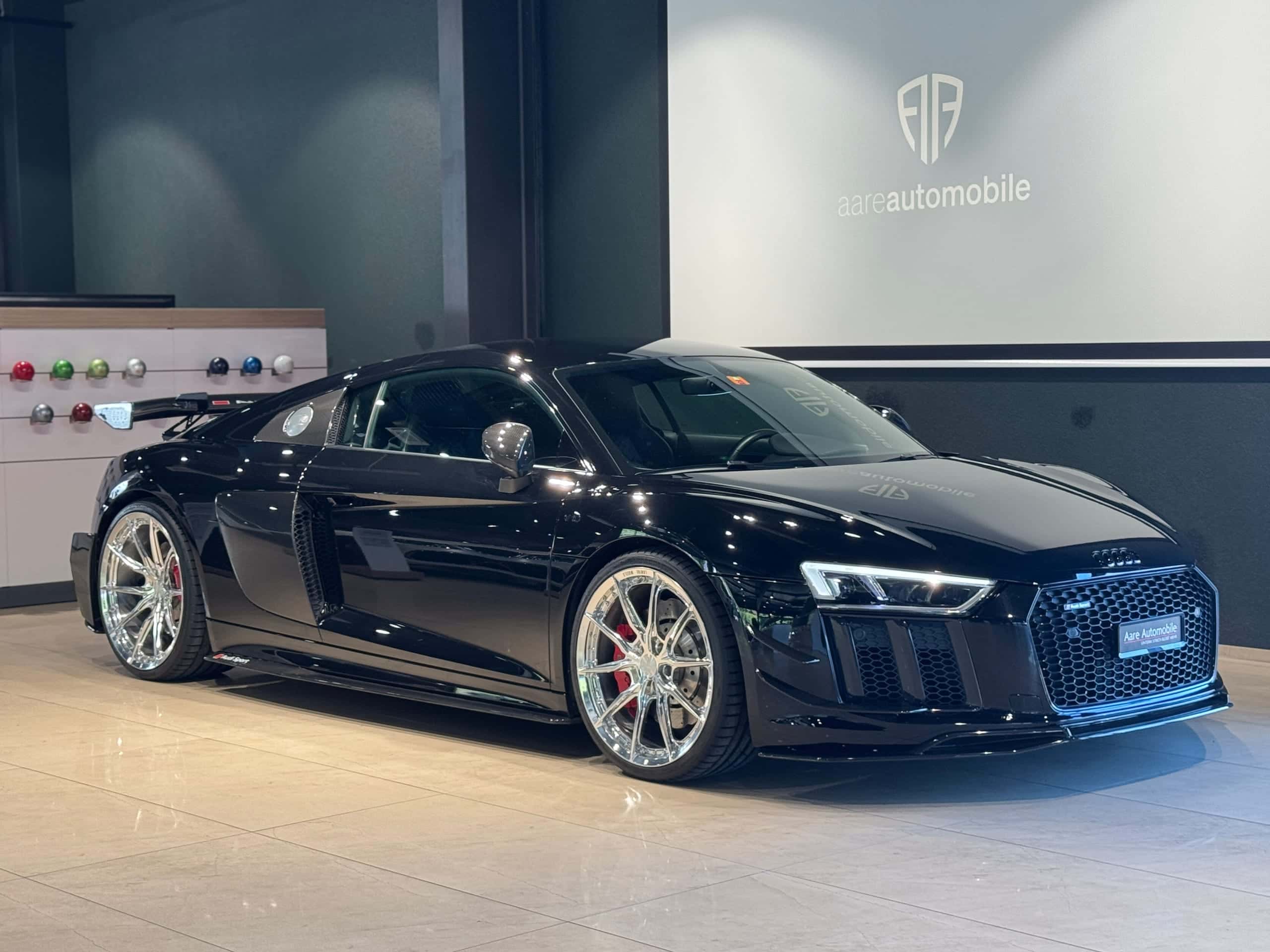 Audi R8