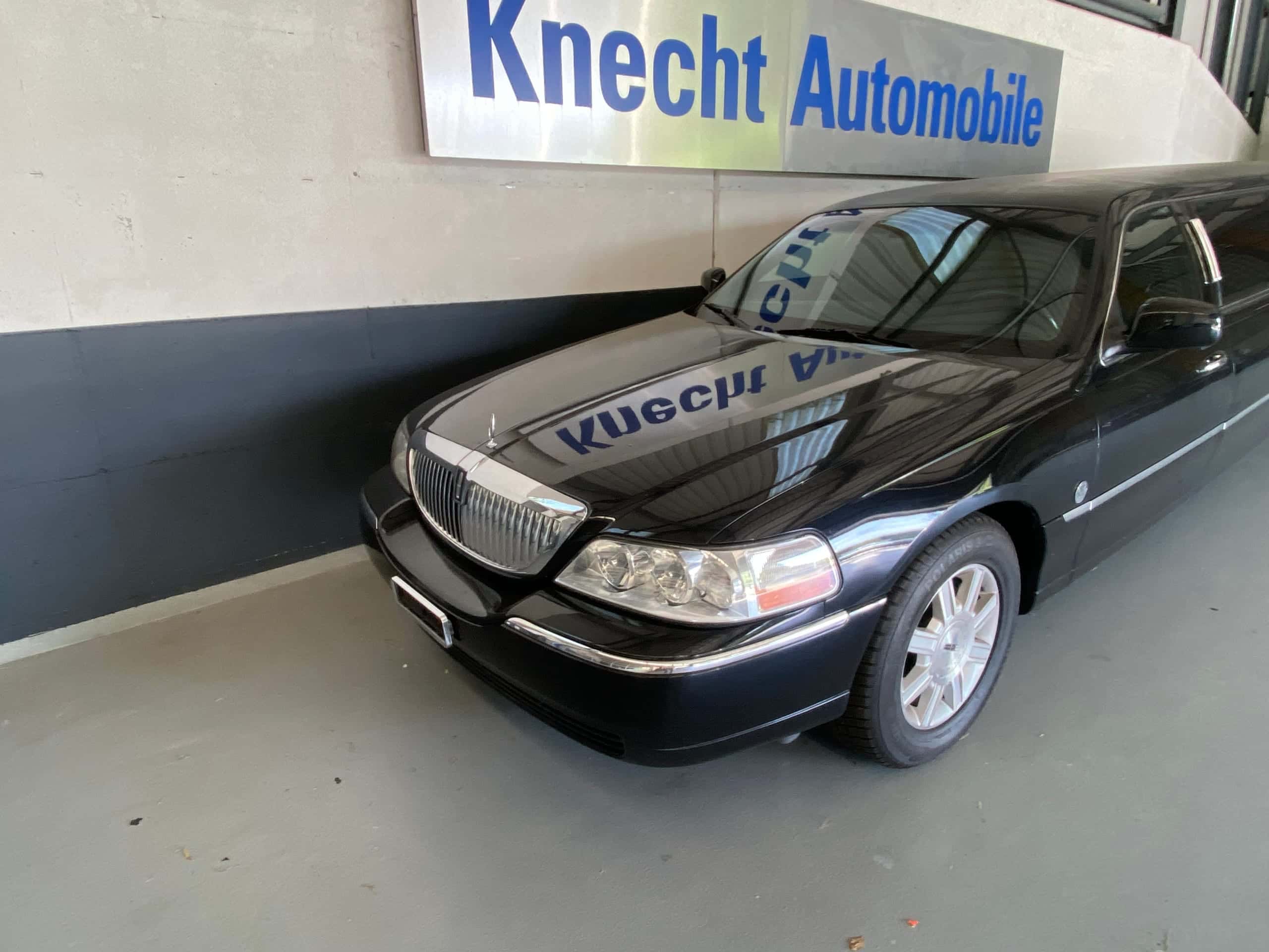 Lincoln Town Car