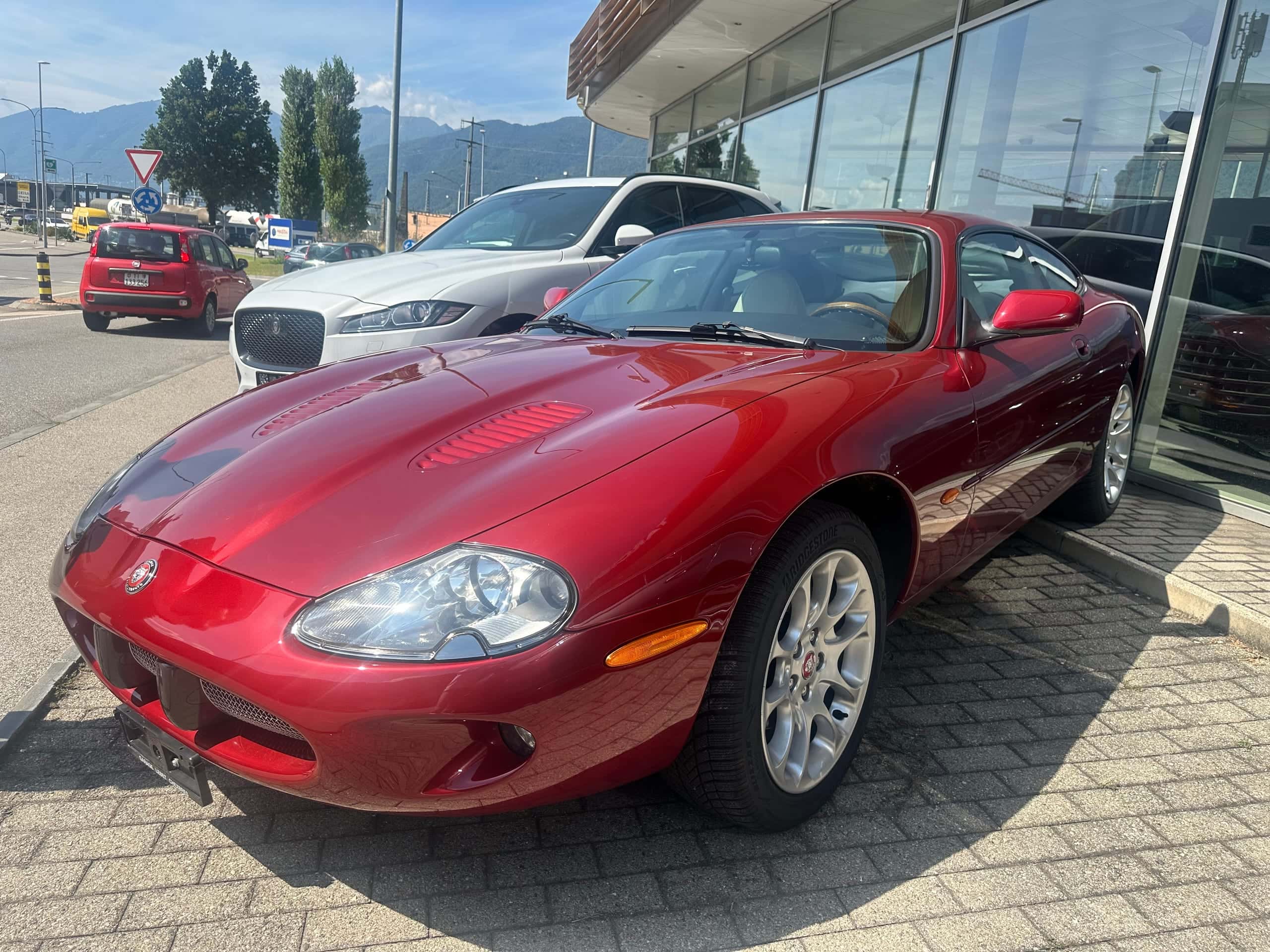 Jaguar XK