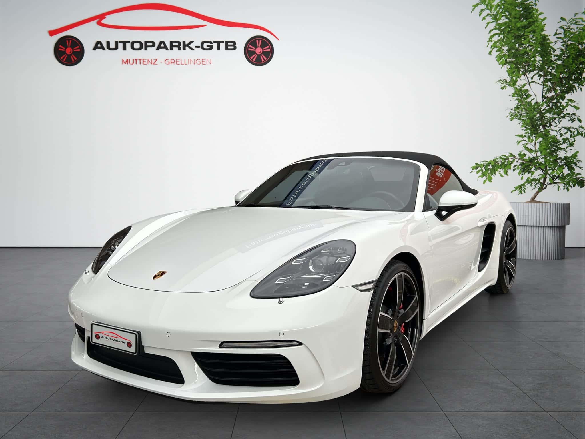 Porsche 718