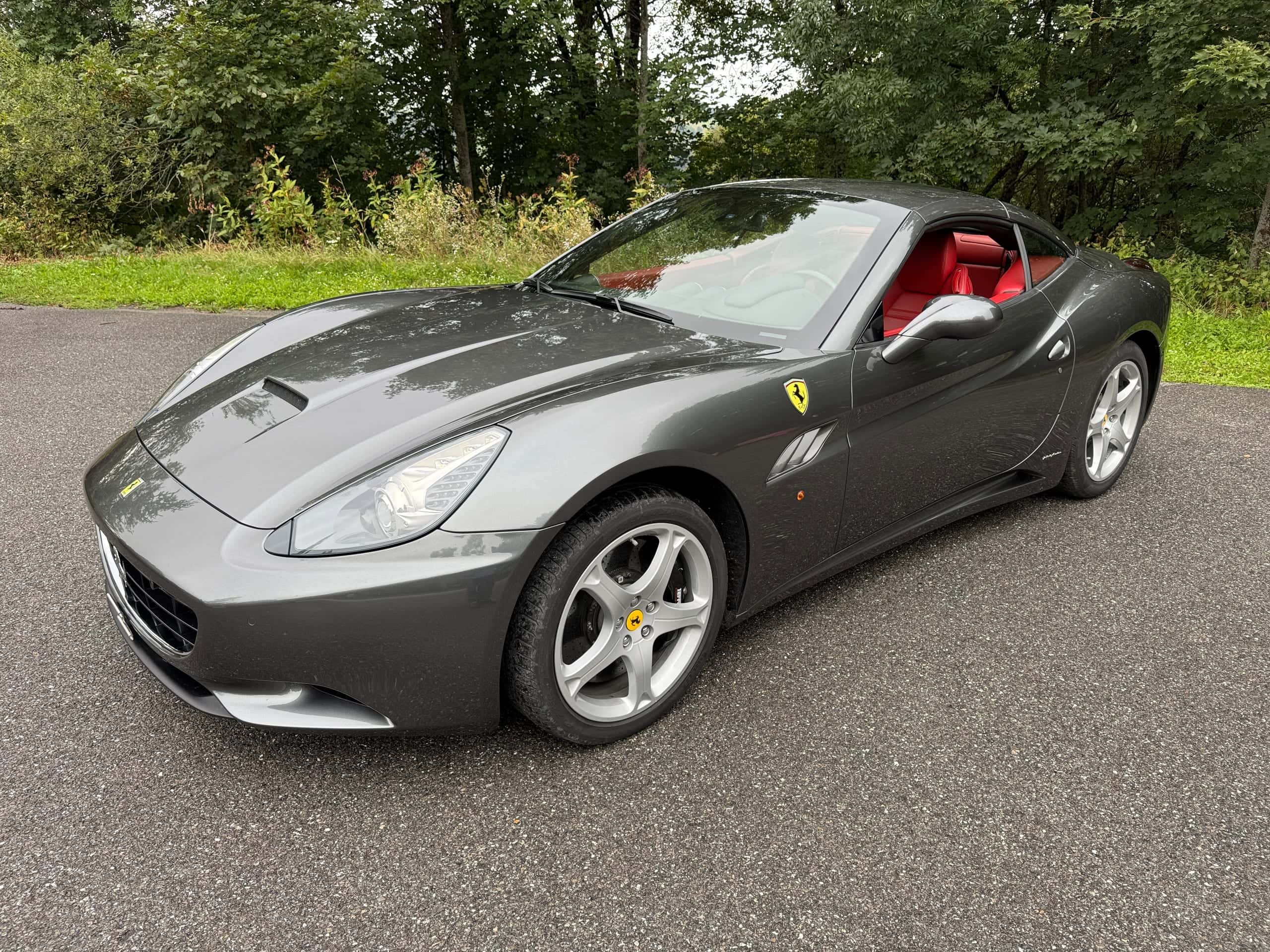 Ferrari California