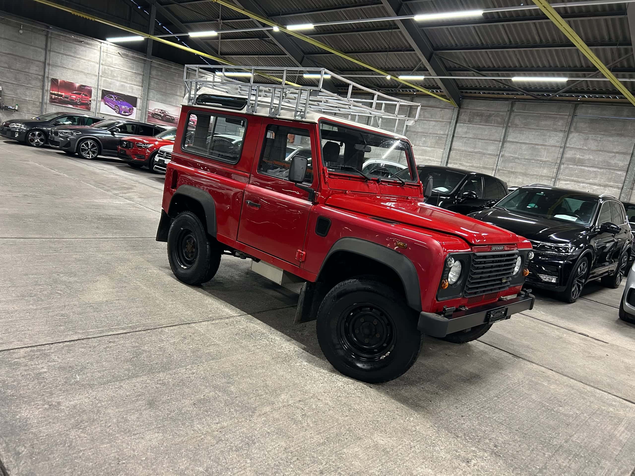 Land Rover Defender
