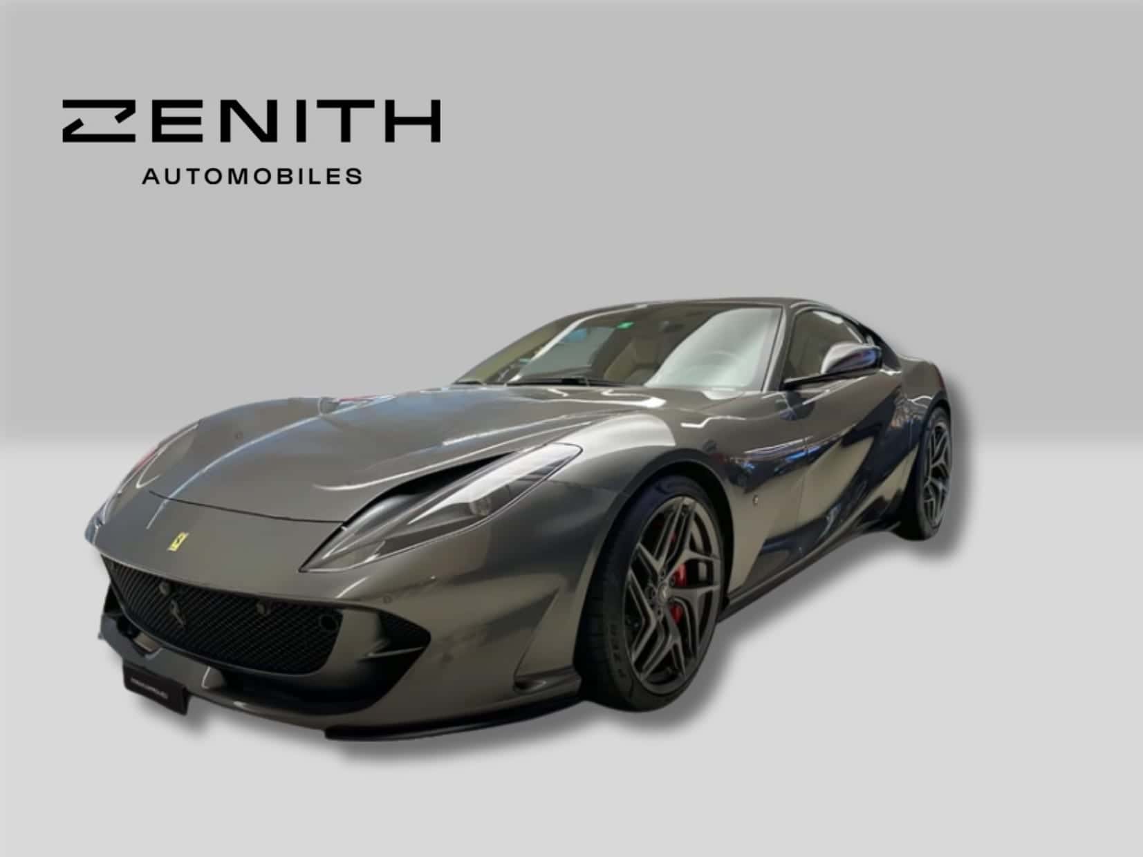Ferrari 812