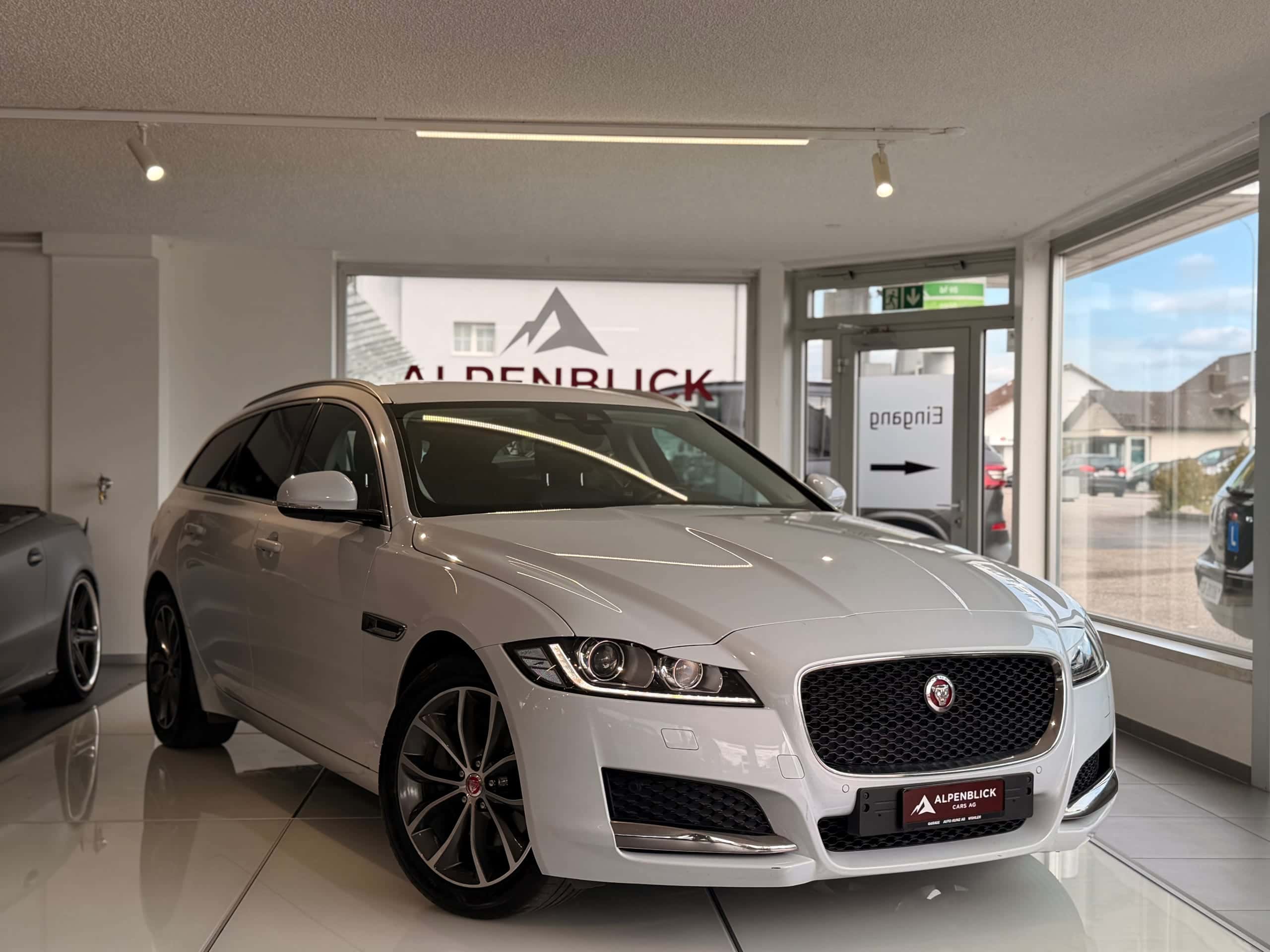 Jaguar XF