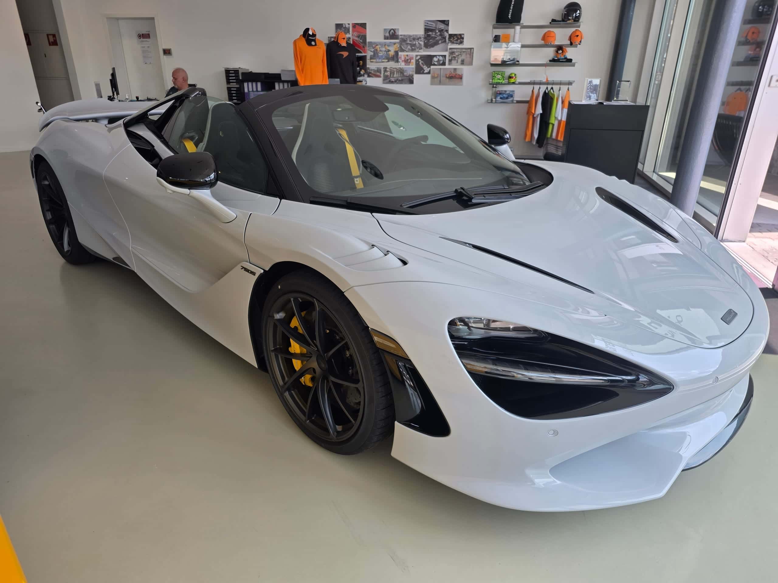 McLaren 750S