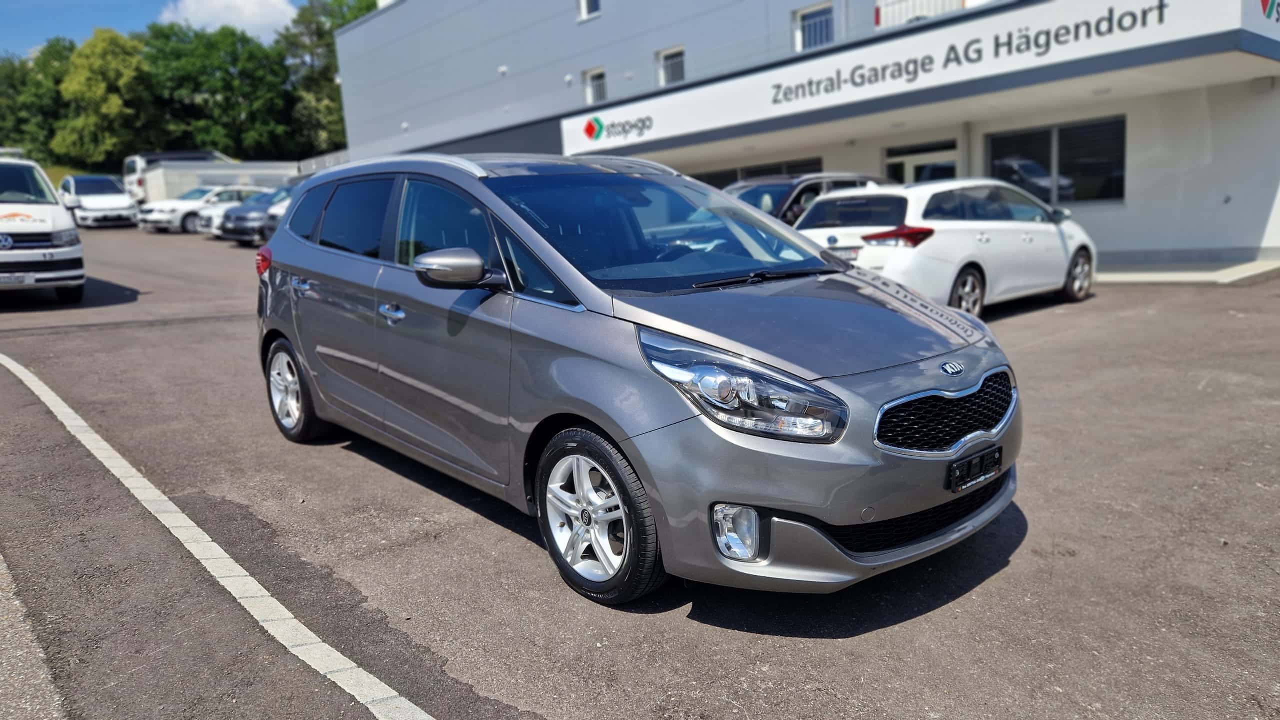 Kia Carens