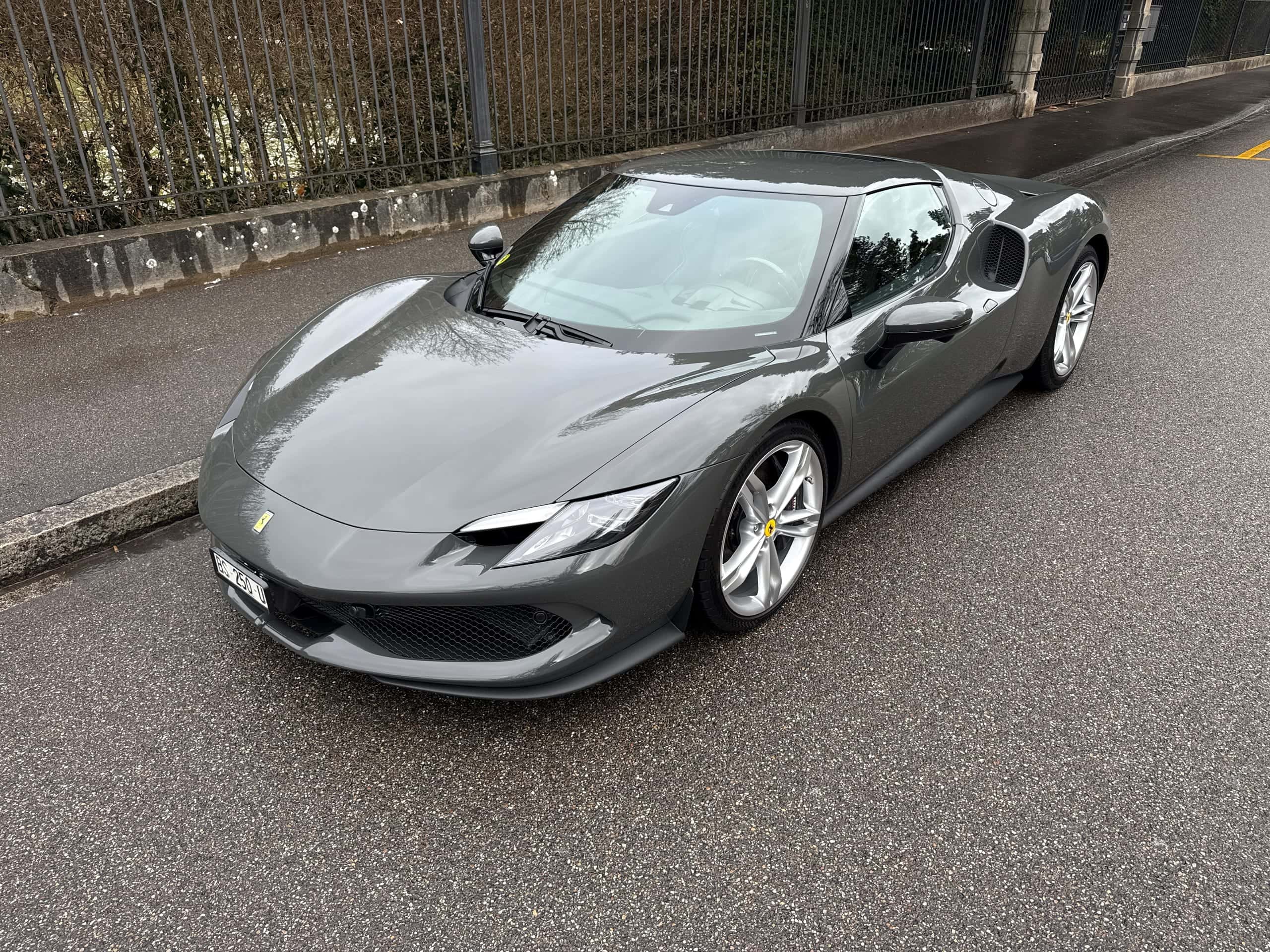 Ferrari 296