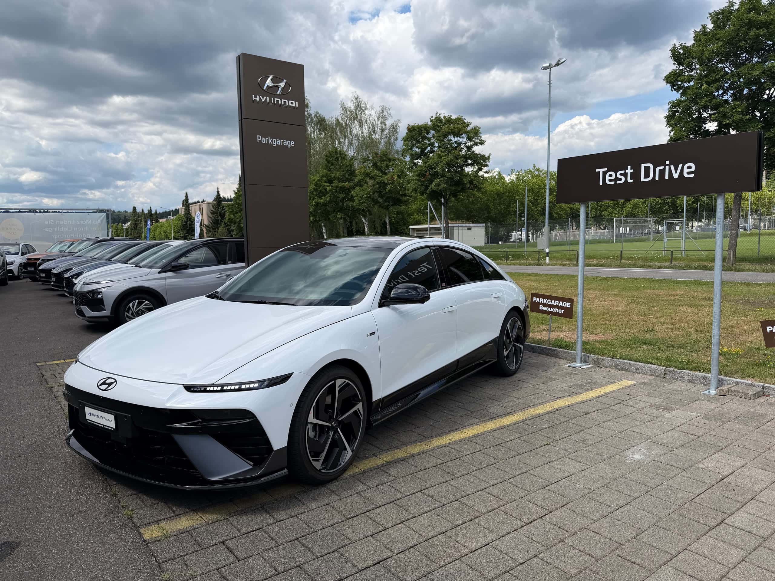 Hyundai Ioniq 6