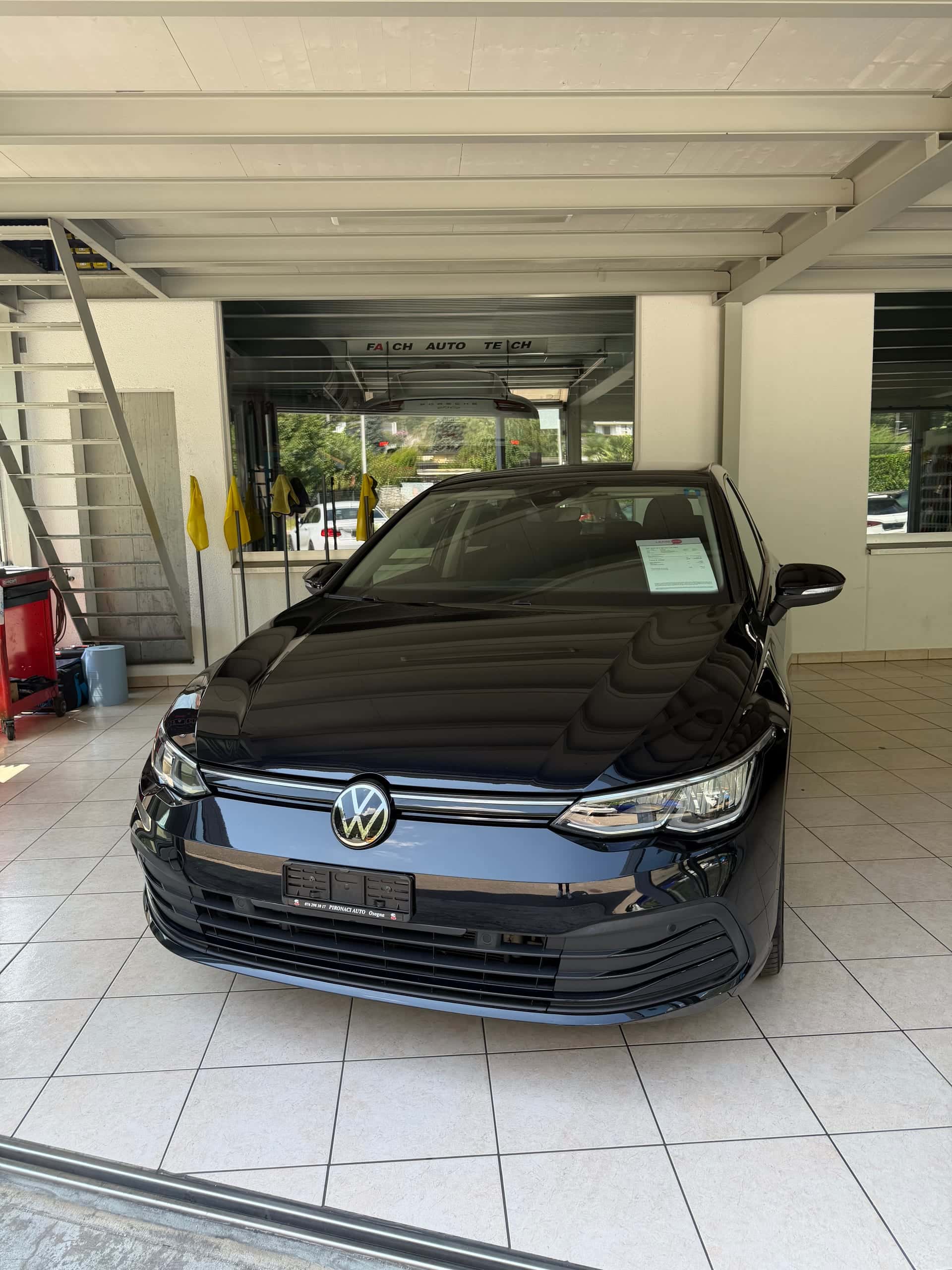 VW Golf