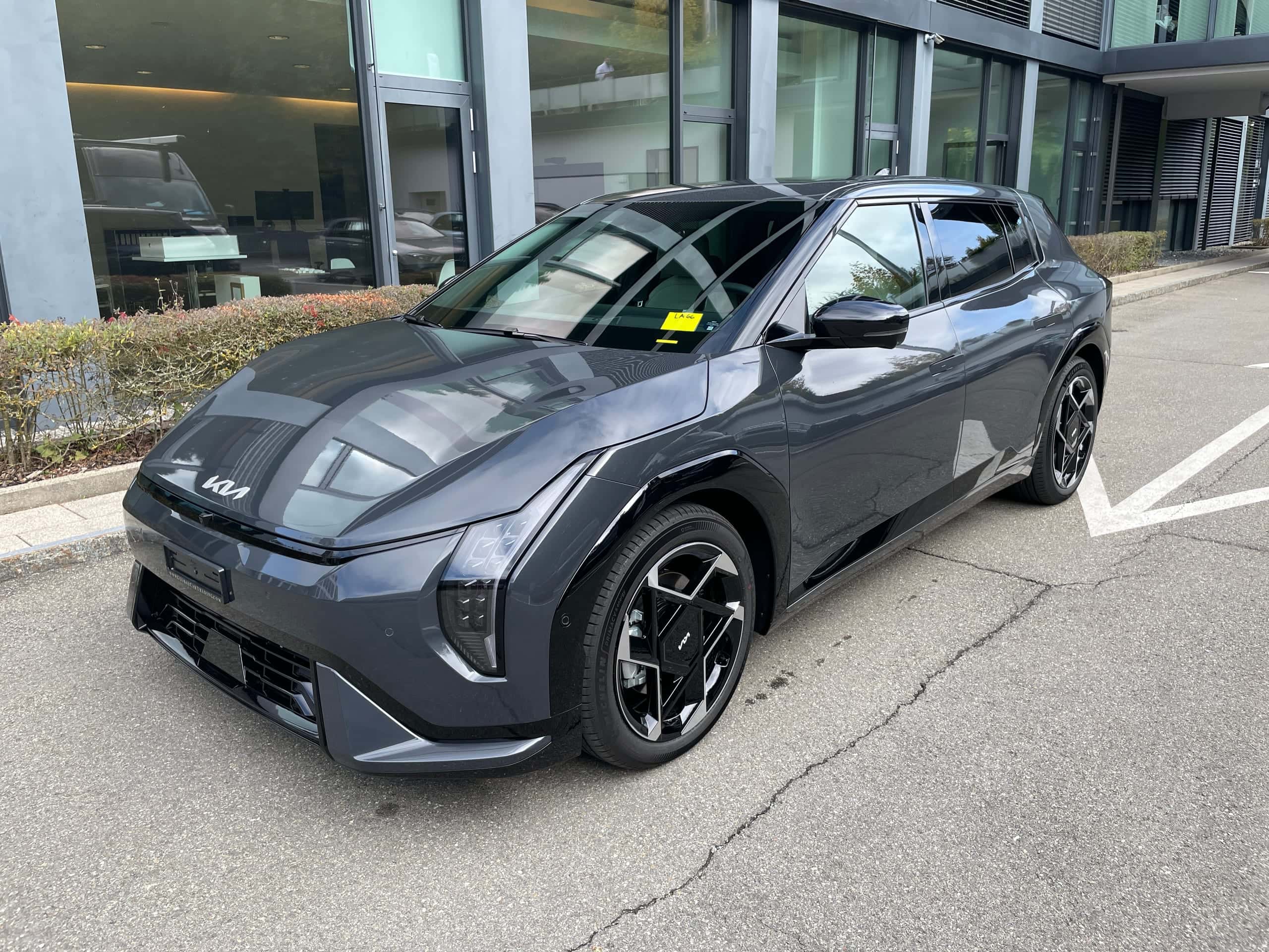 Kia EV4