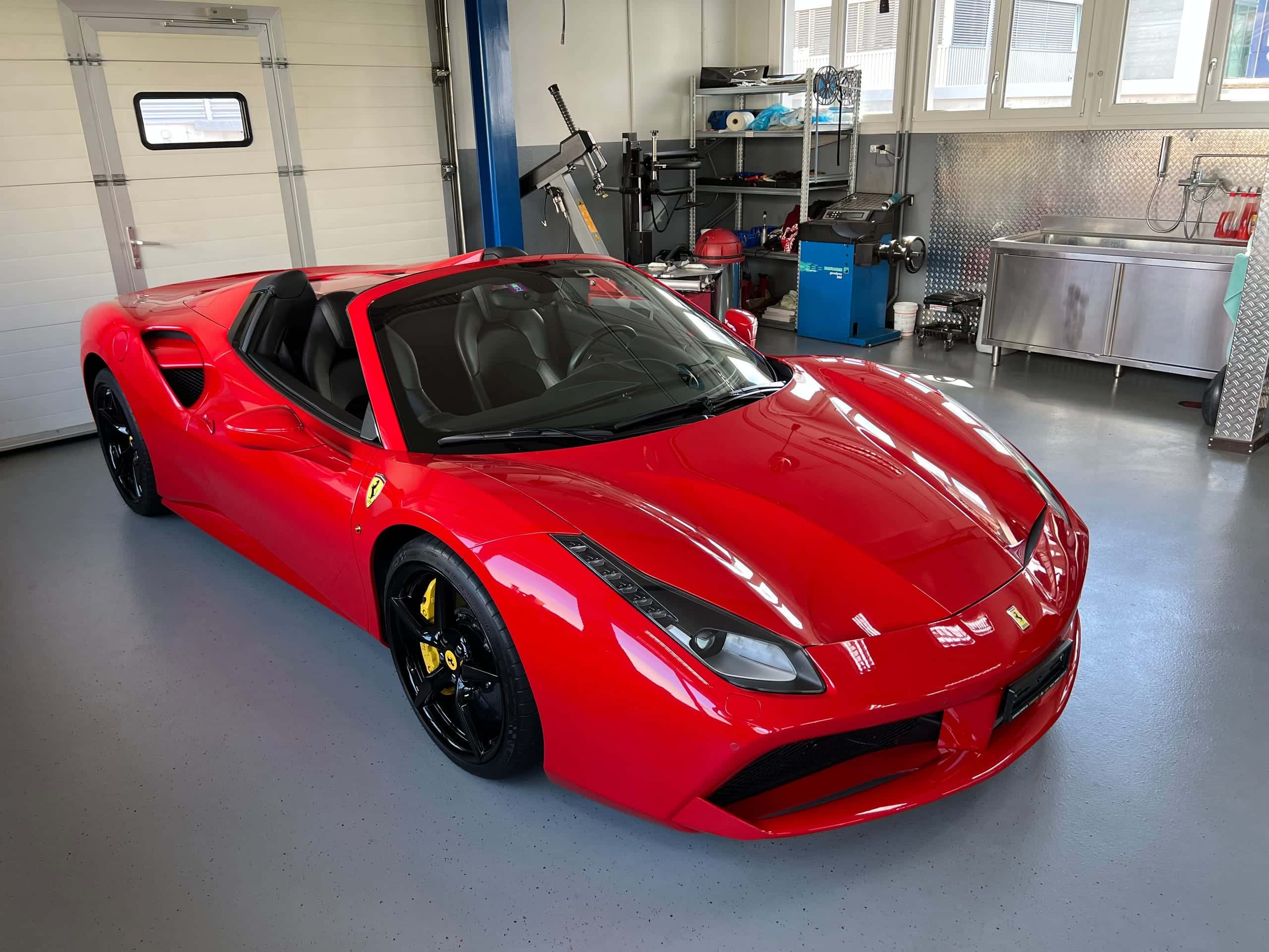 Ferrari 488