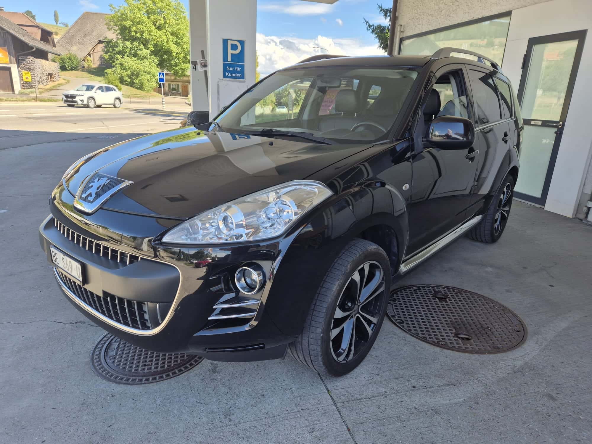 Peugeot 4007