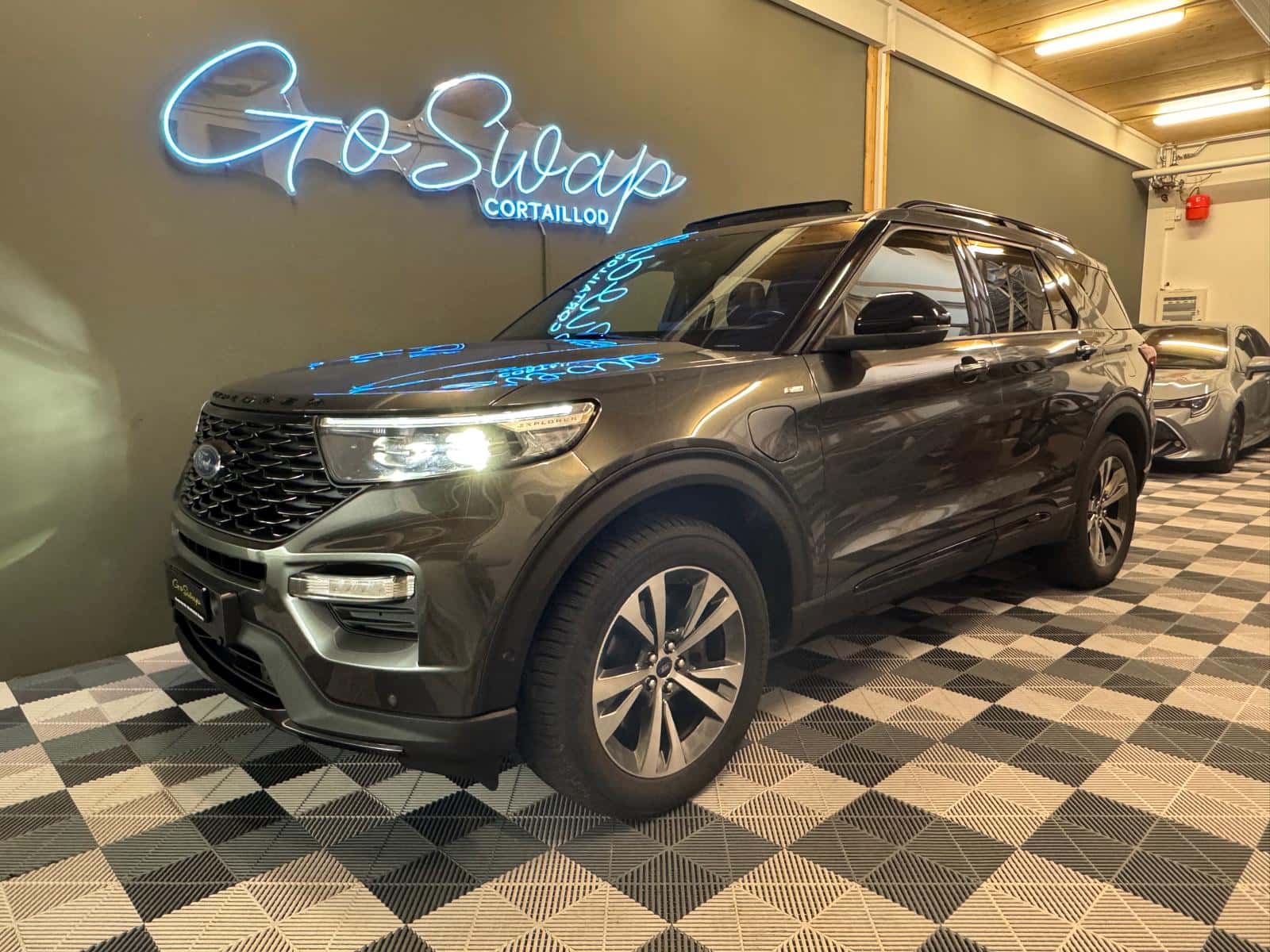 Ford Explorer