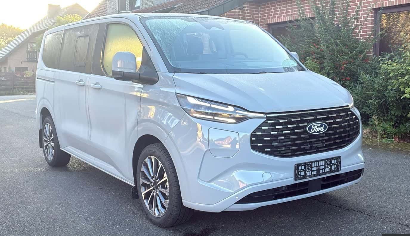Ford Tourneo Custom