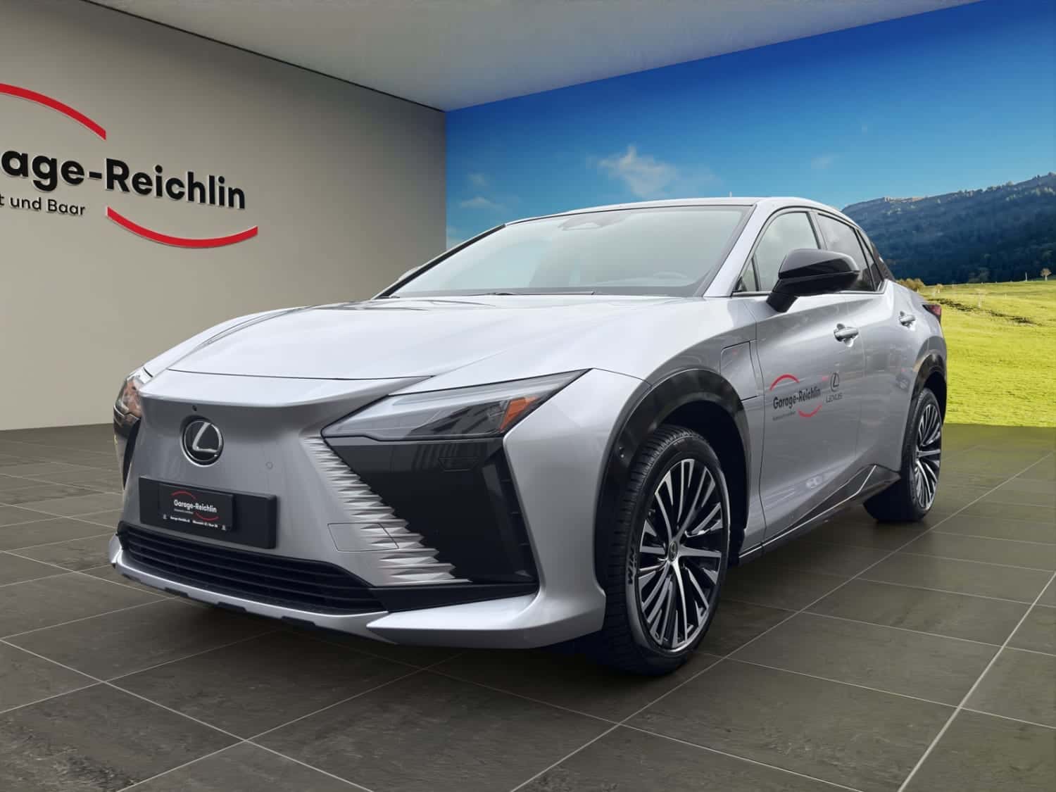 Lexus RZ