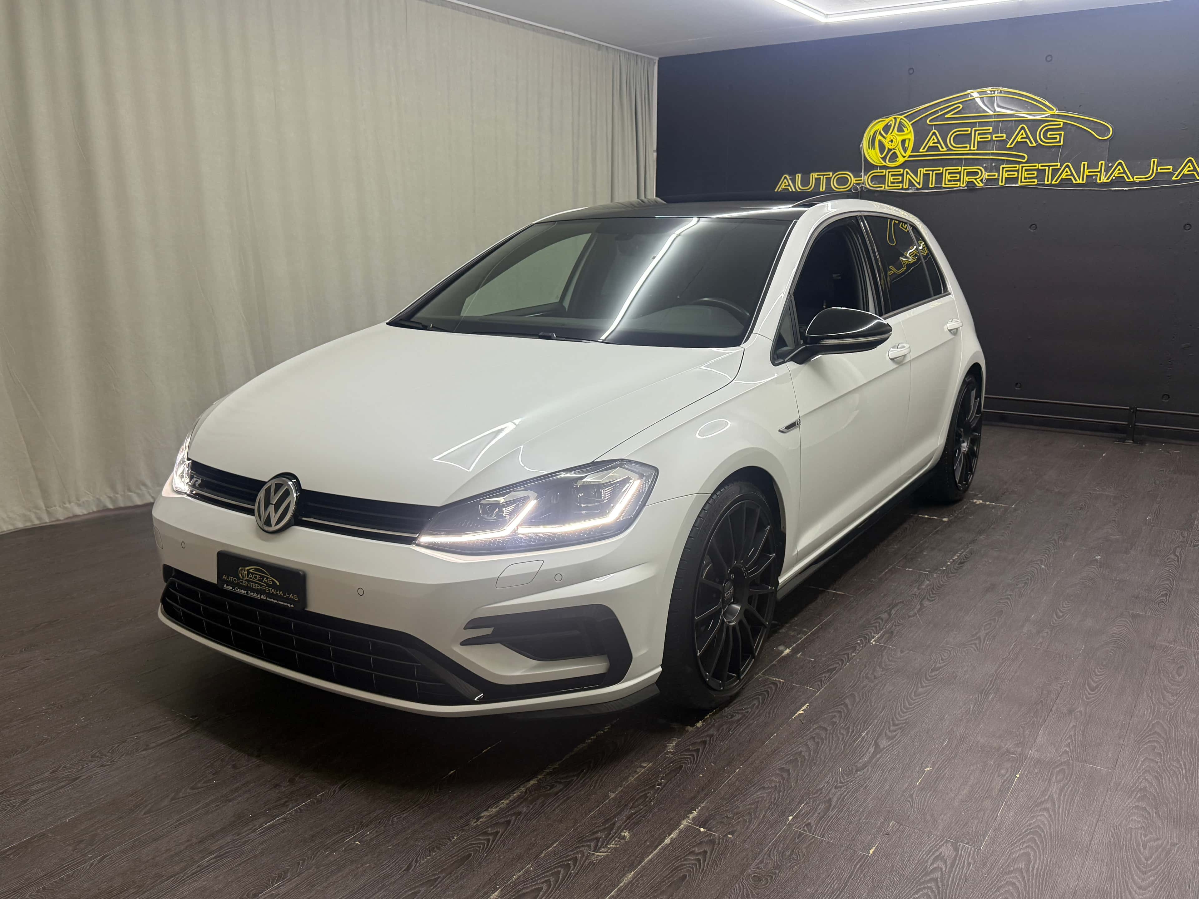 VW Golf