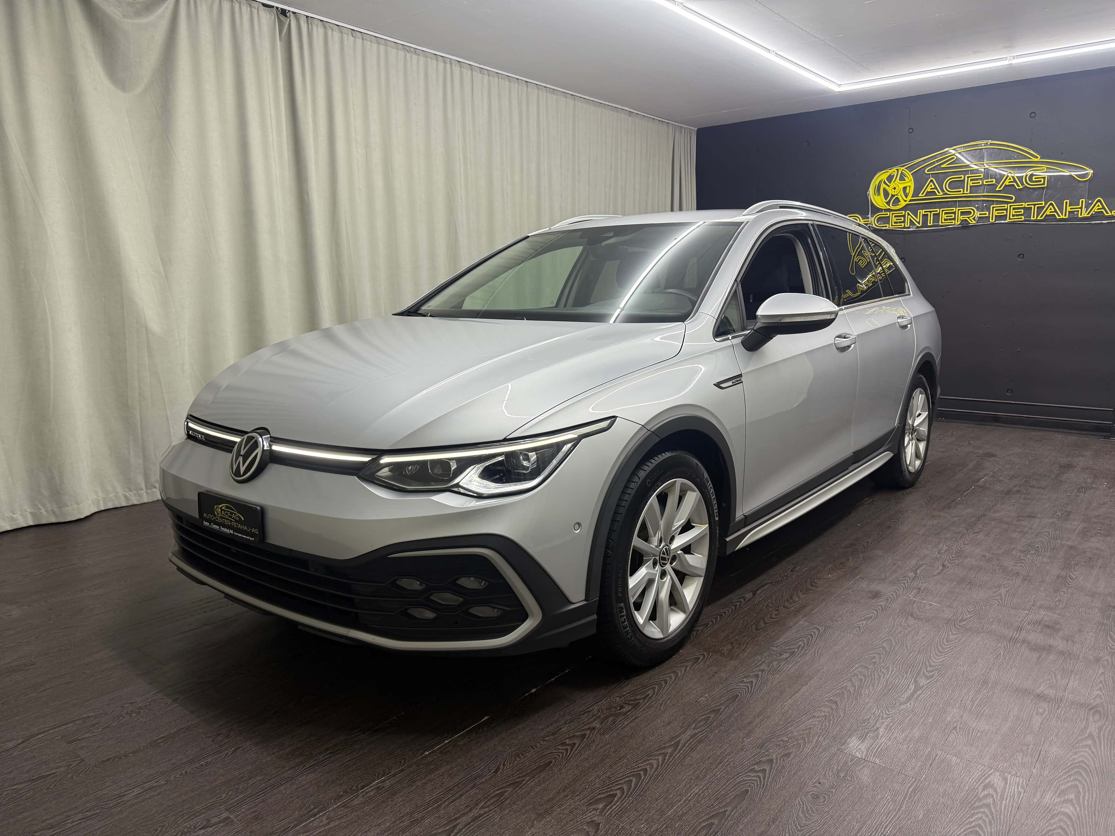 VW Golf