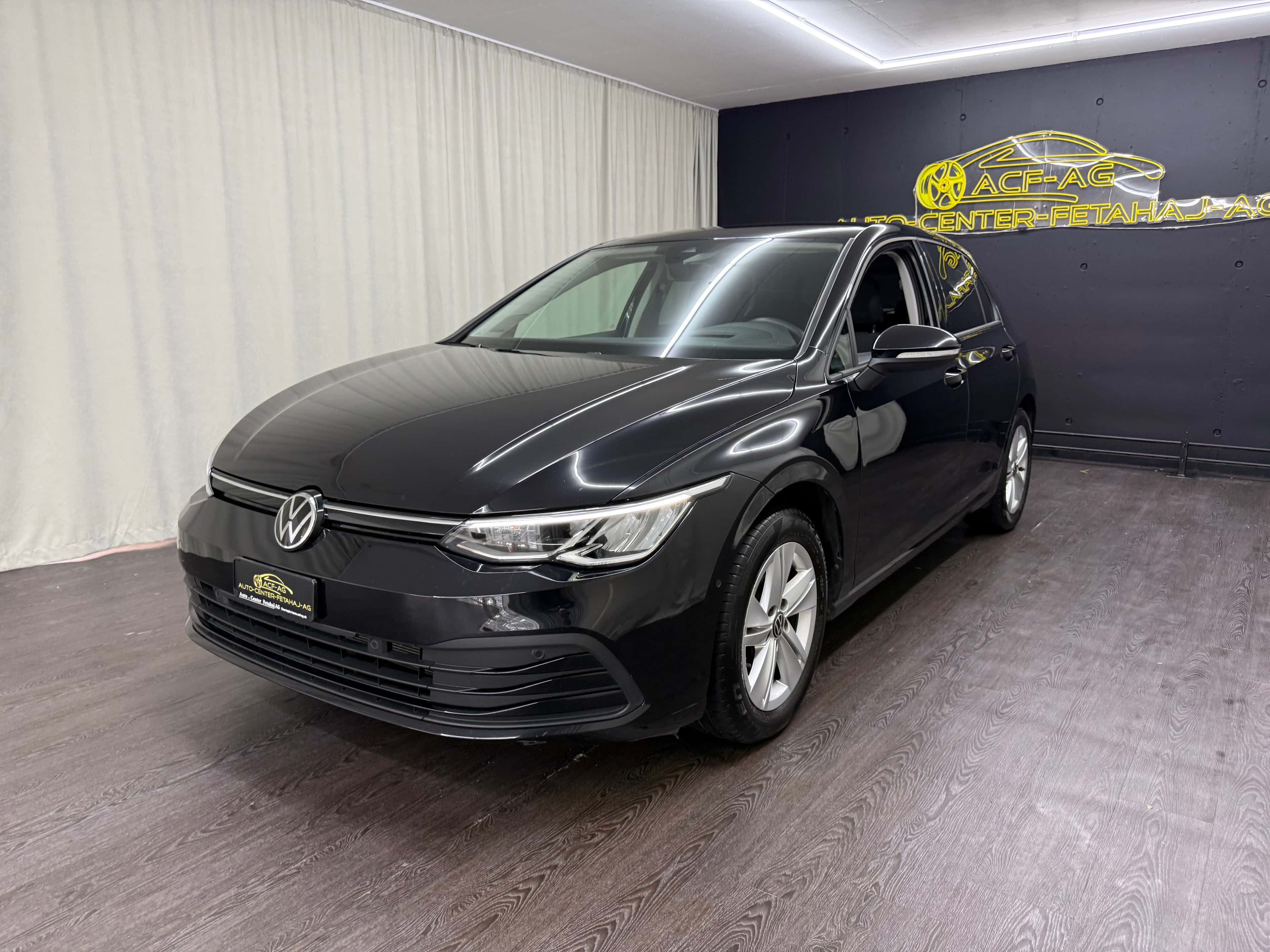VW Golf