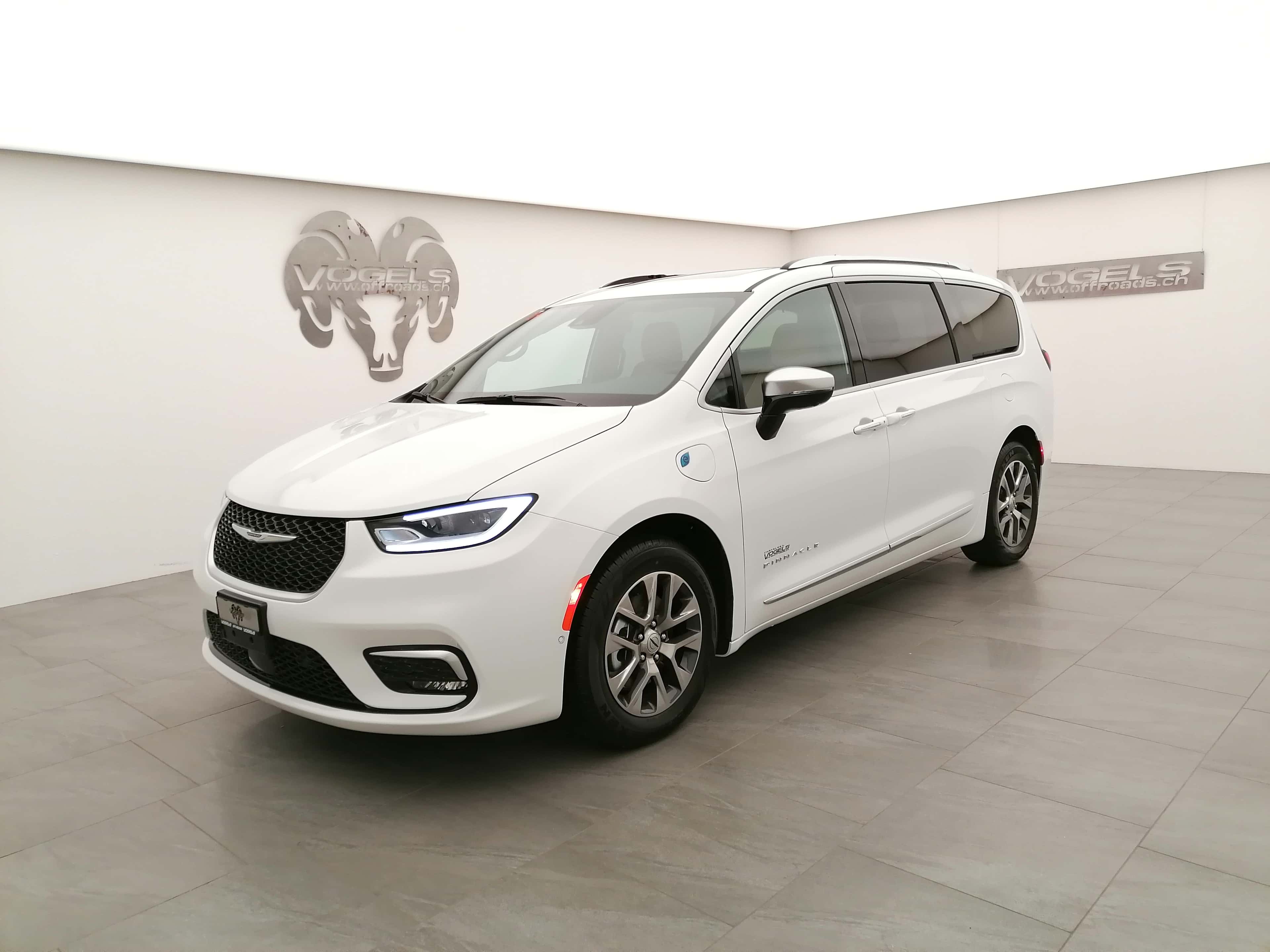 Chrysler Pacifica