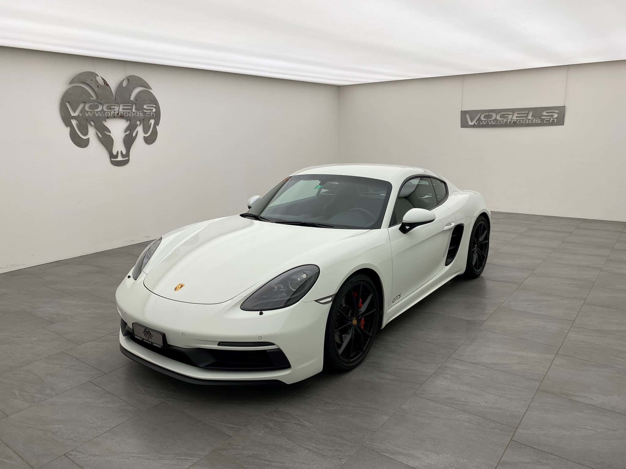 Porsche 718