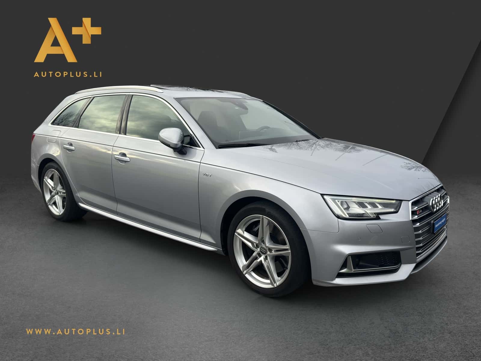 Audi S4 / RS4