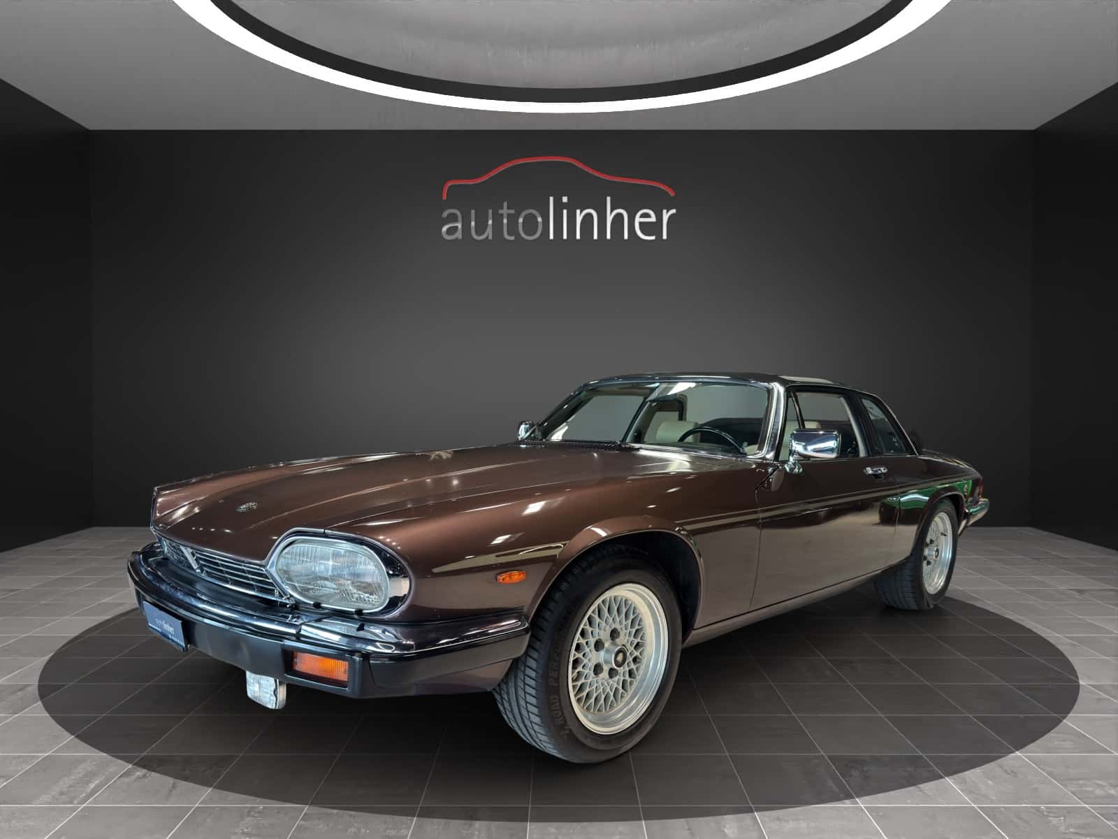 Jaguar XJ-S