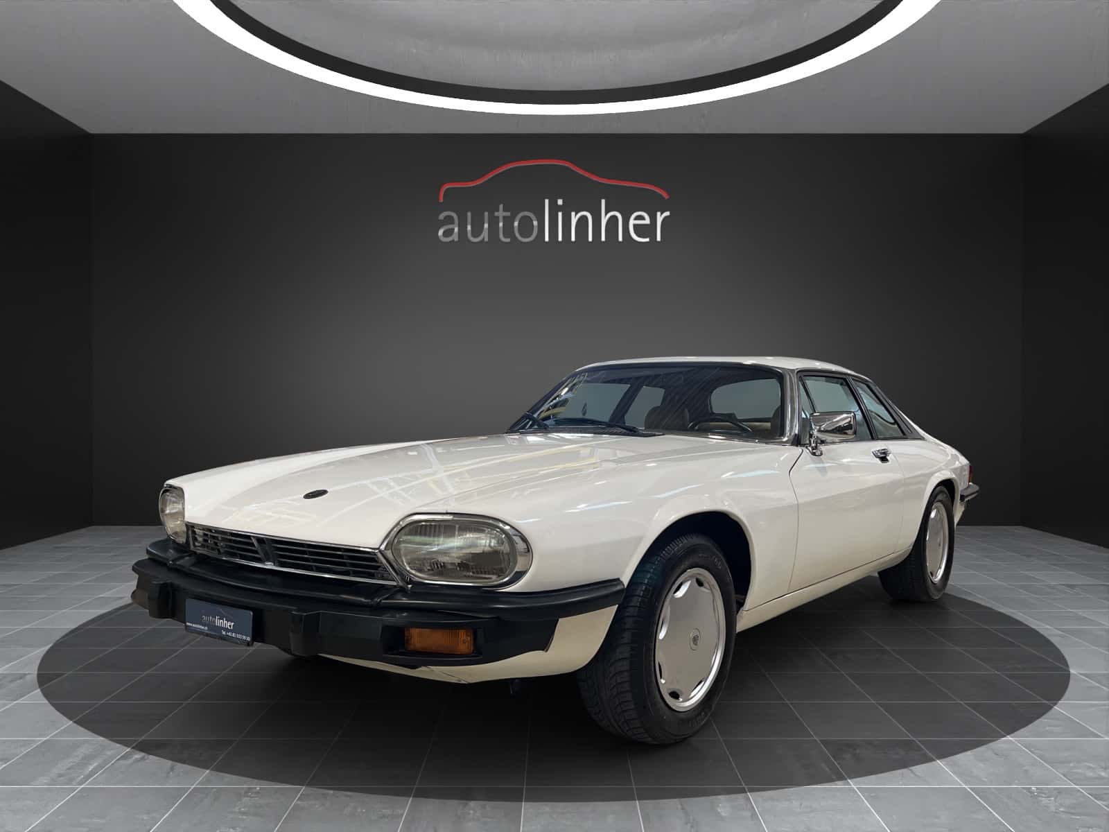Jaguar XJ-S