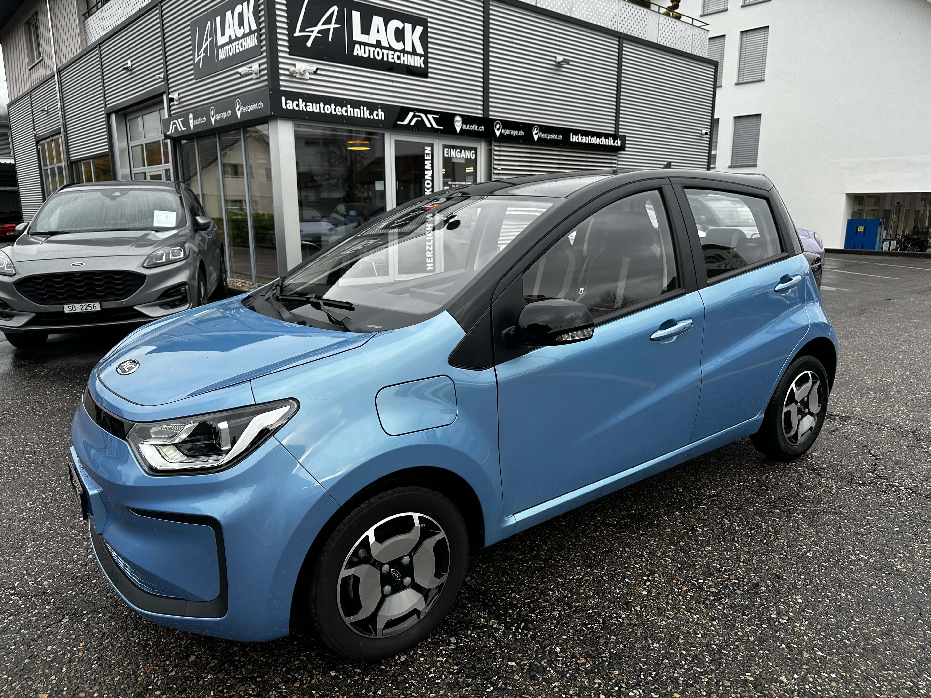 JAC e-JS1