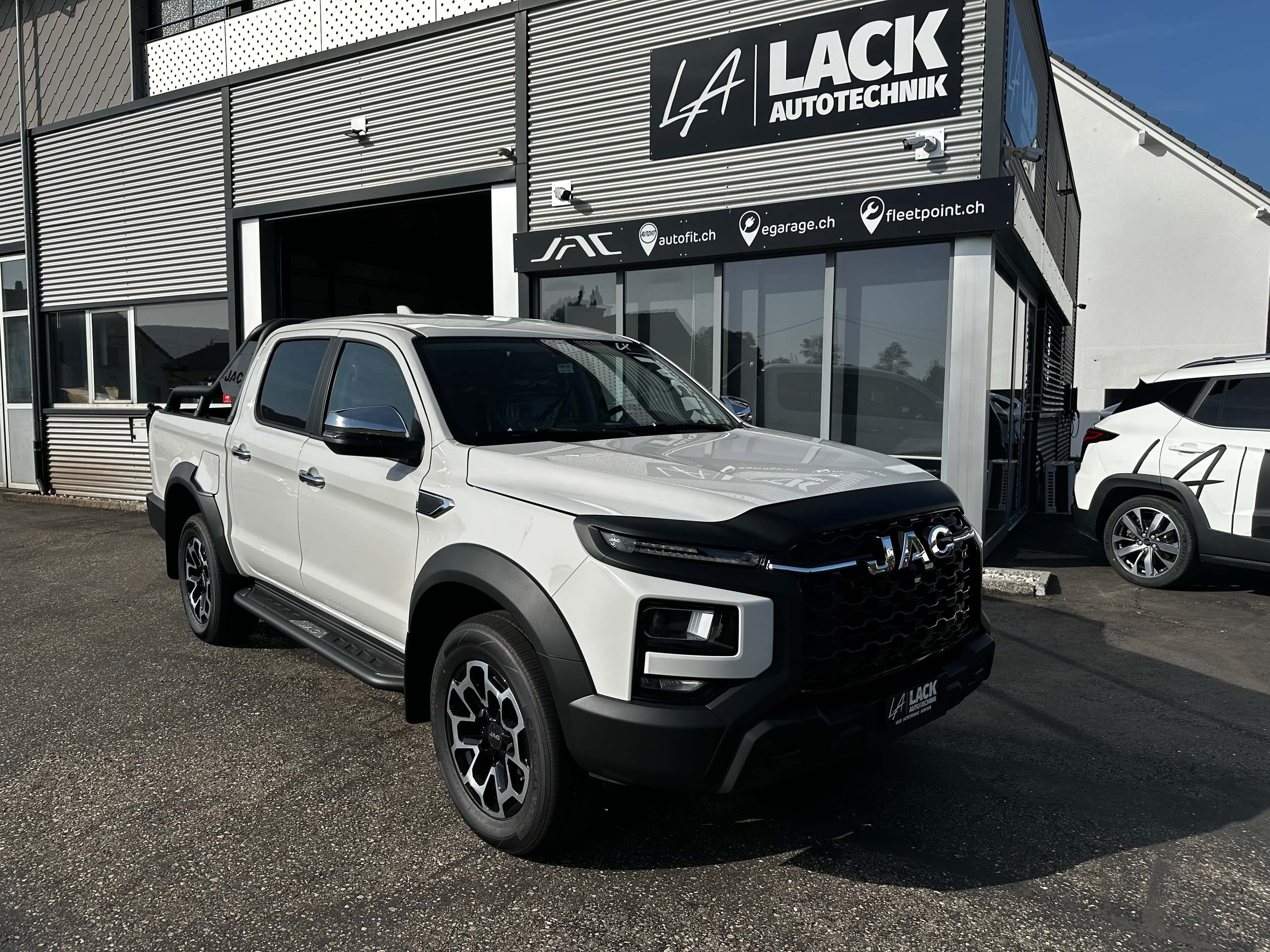 JAC T9 EV