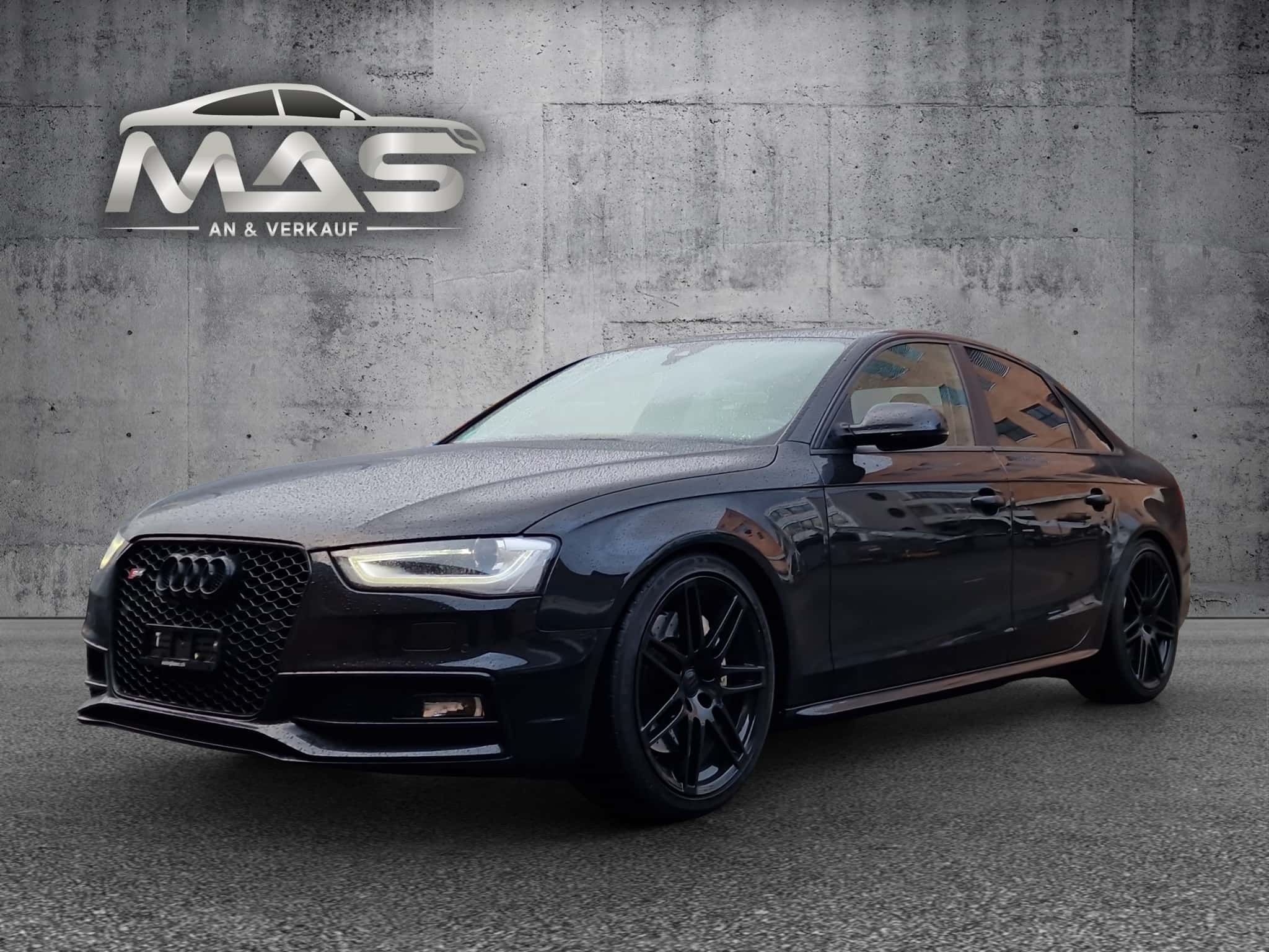 Audi S4 / RS4