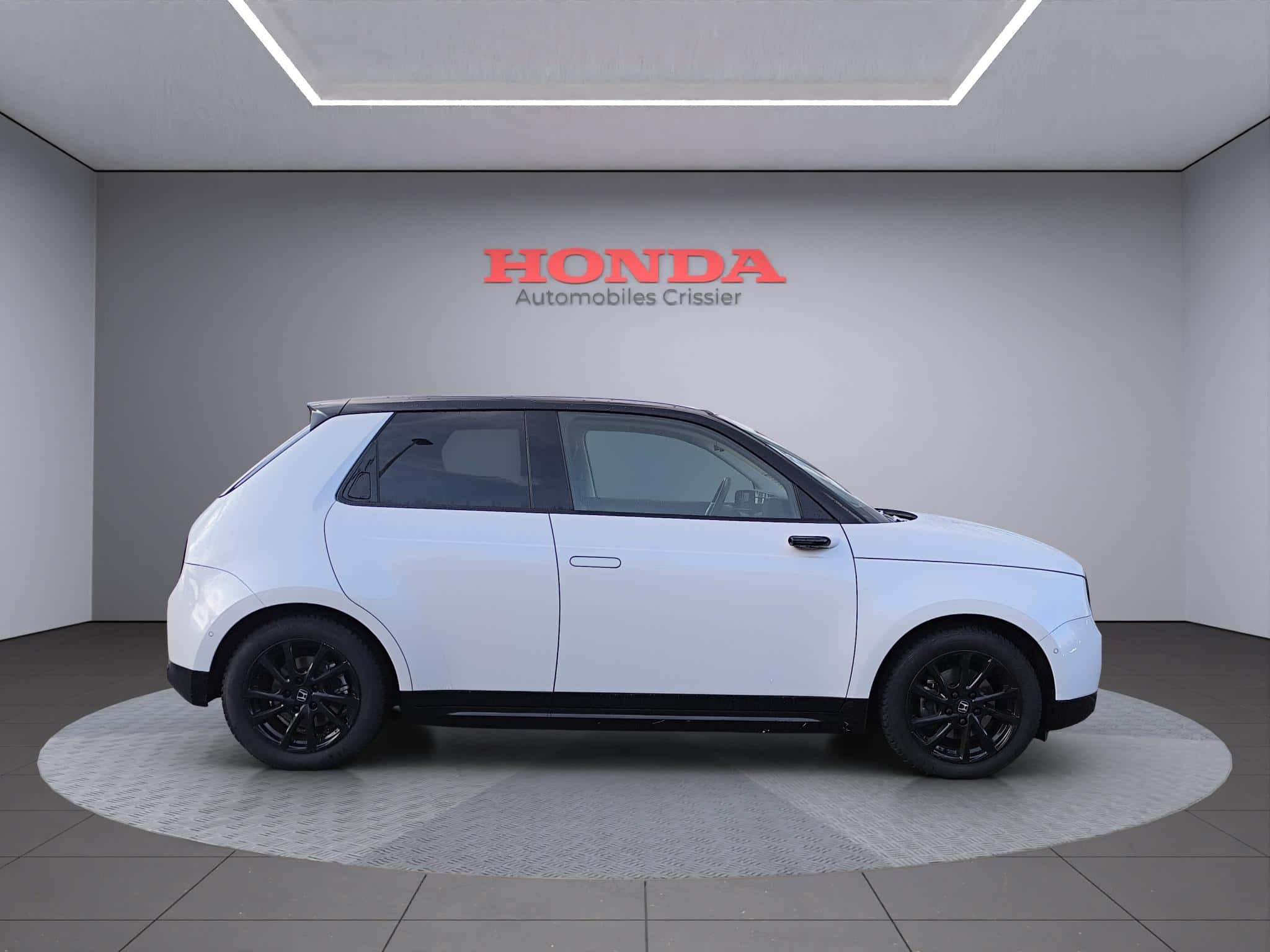 Honda E