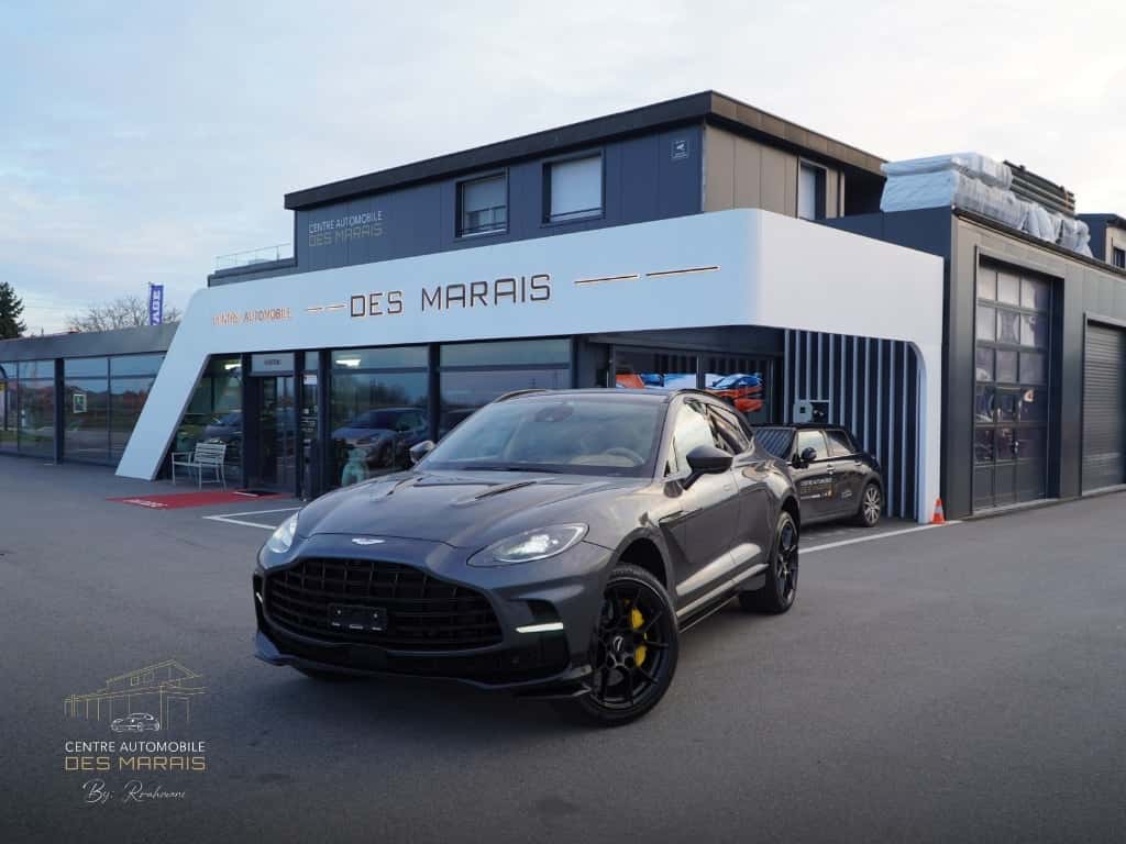 Aston Martin DBX
