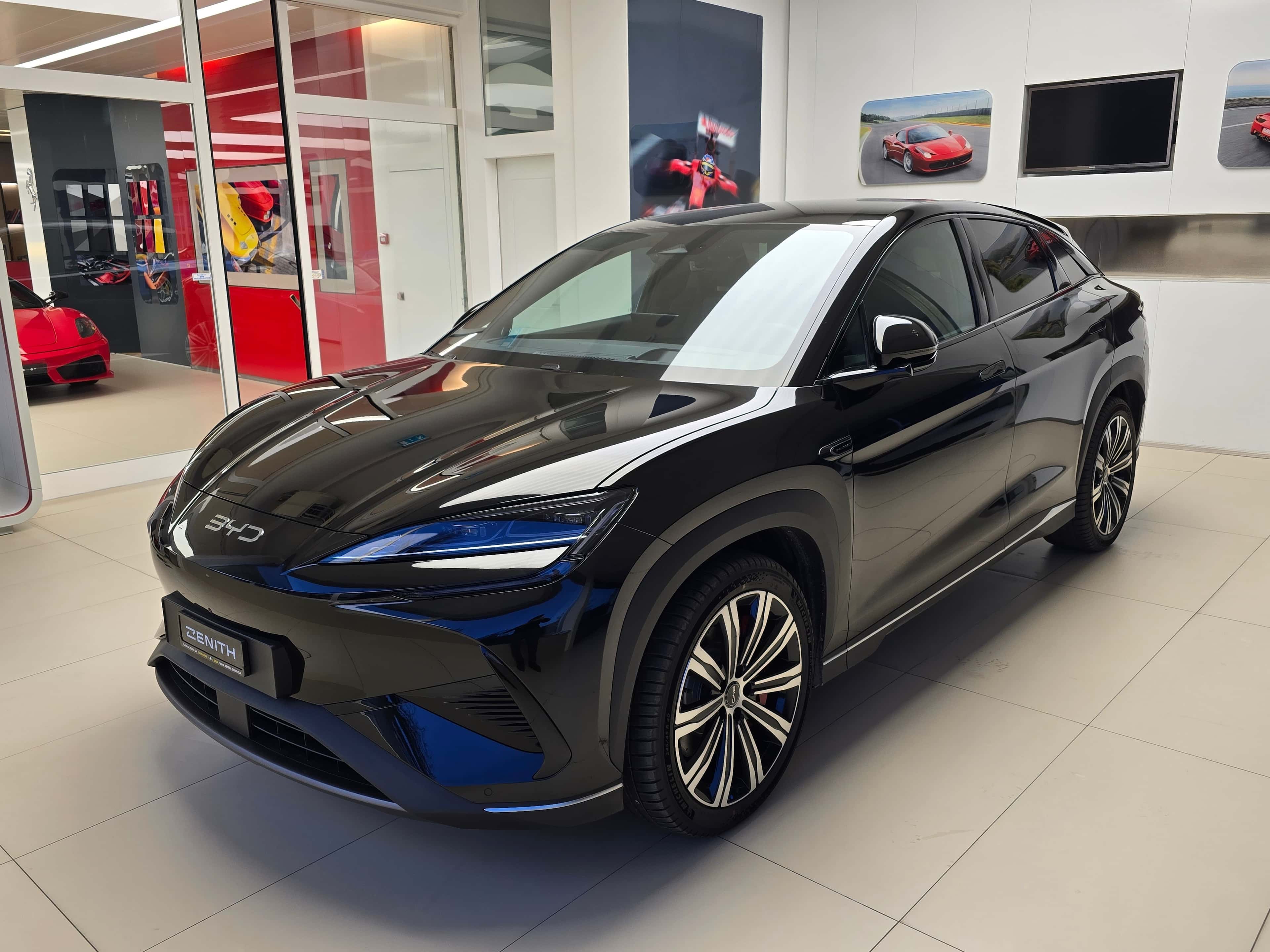 BYD Sealion 7