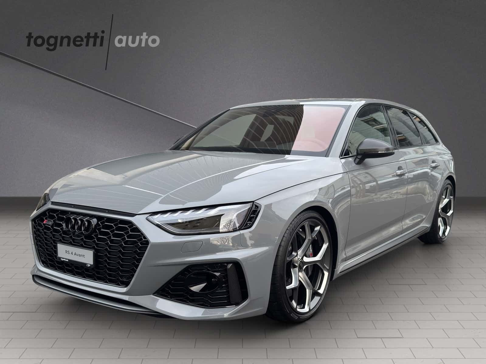 Audi S4 / RS4