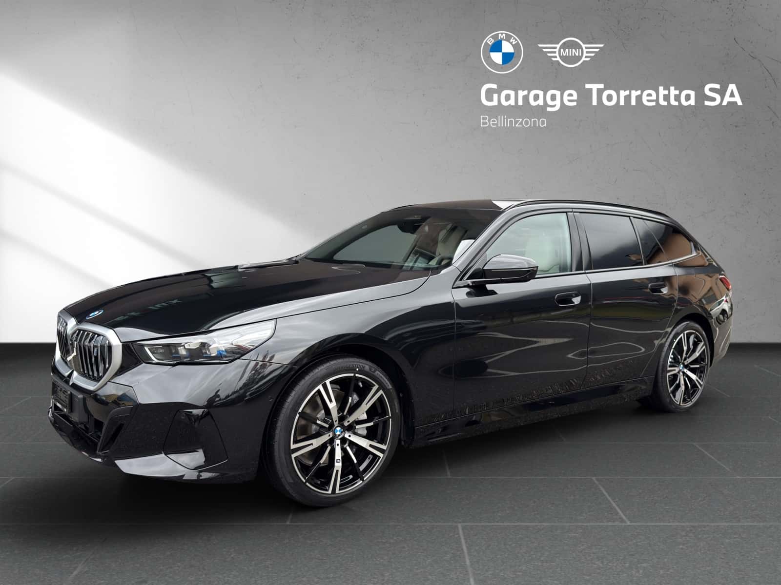 BMW i5
