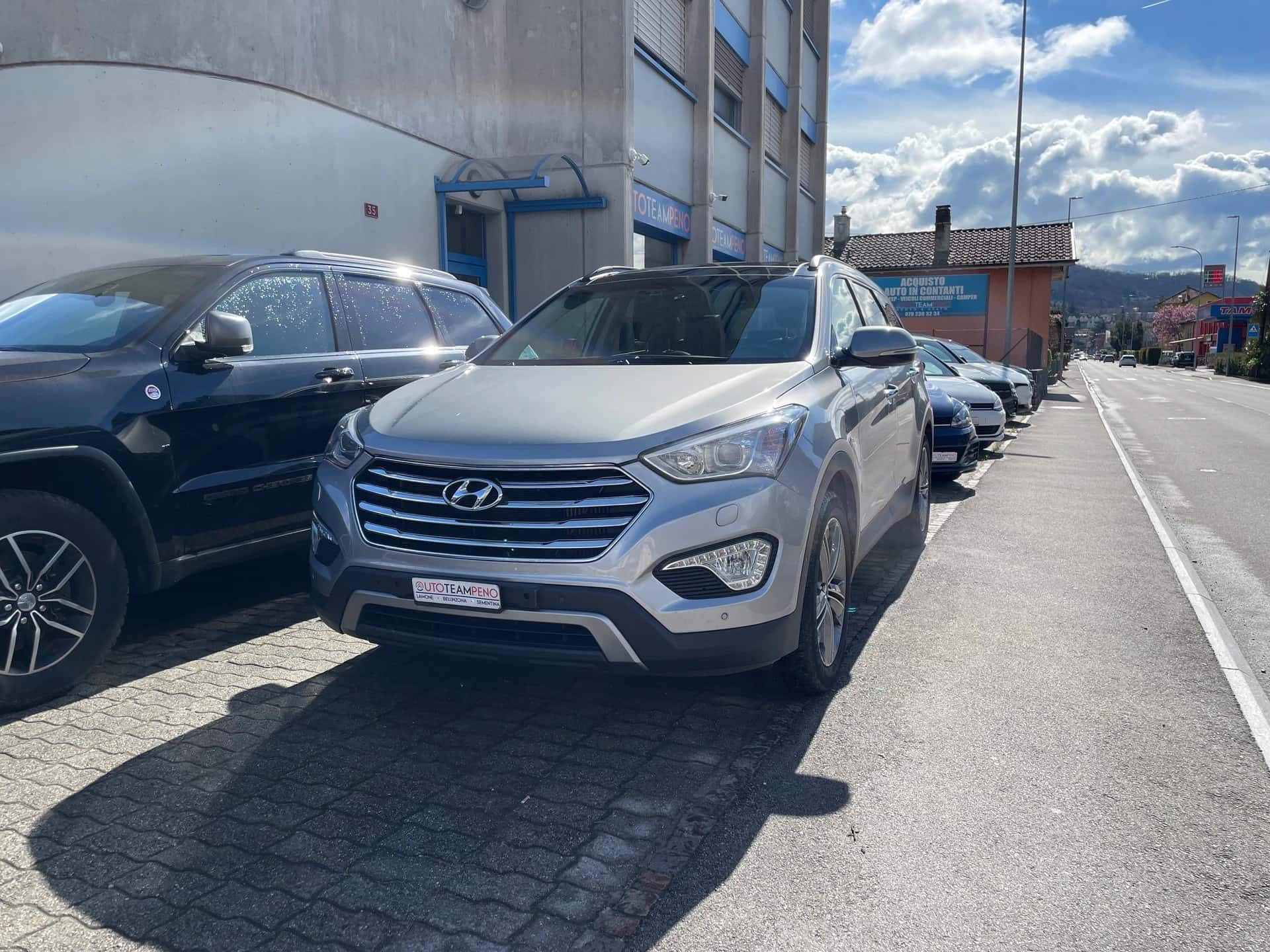Hyundai Grand Santa Fe
