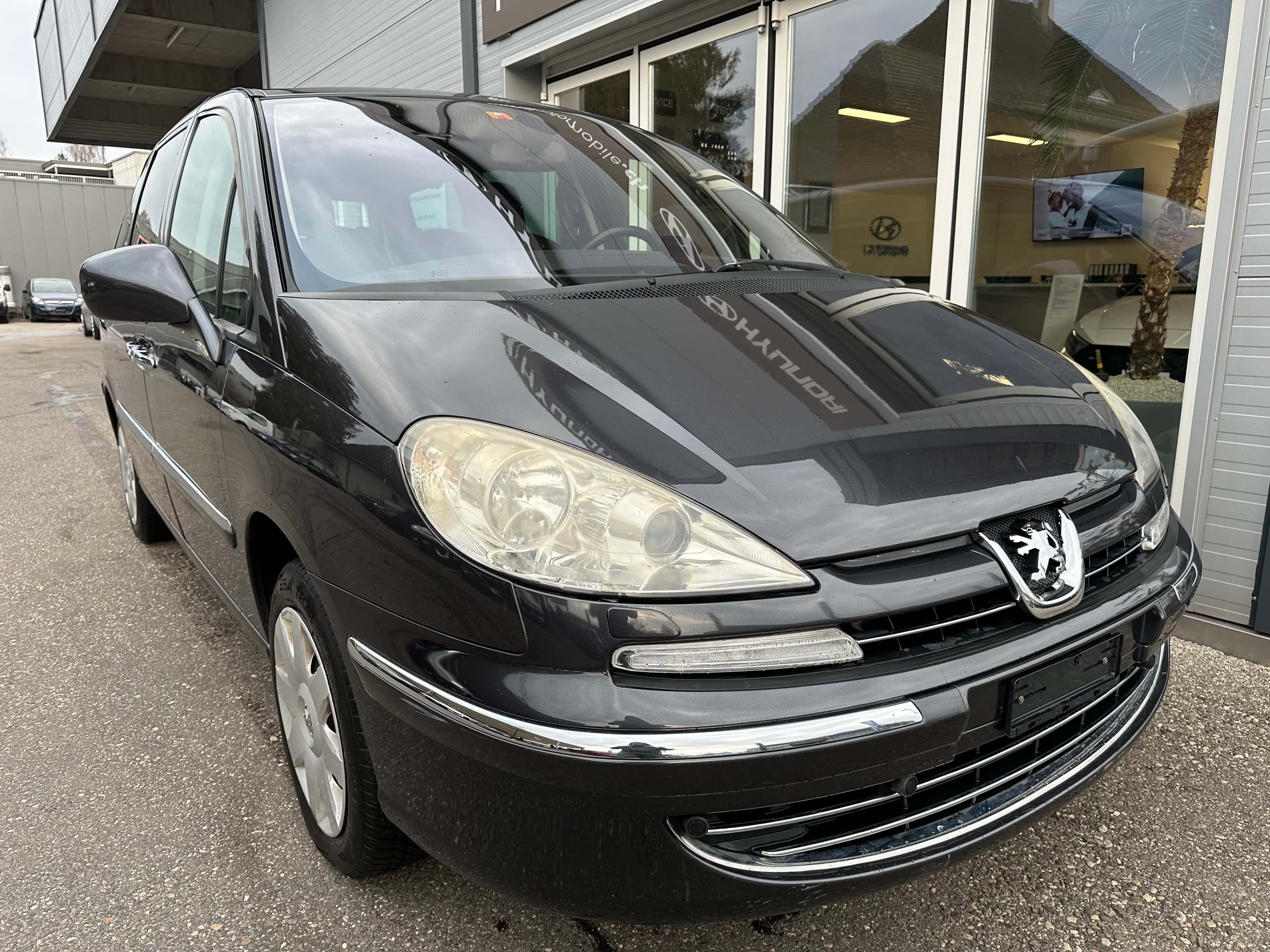 Peugeot 807