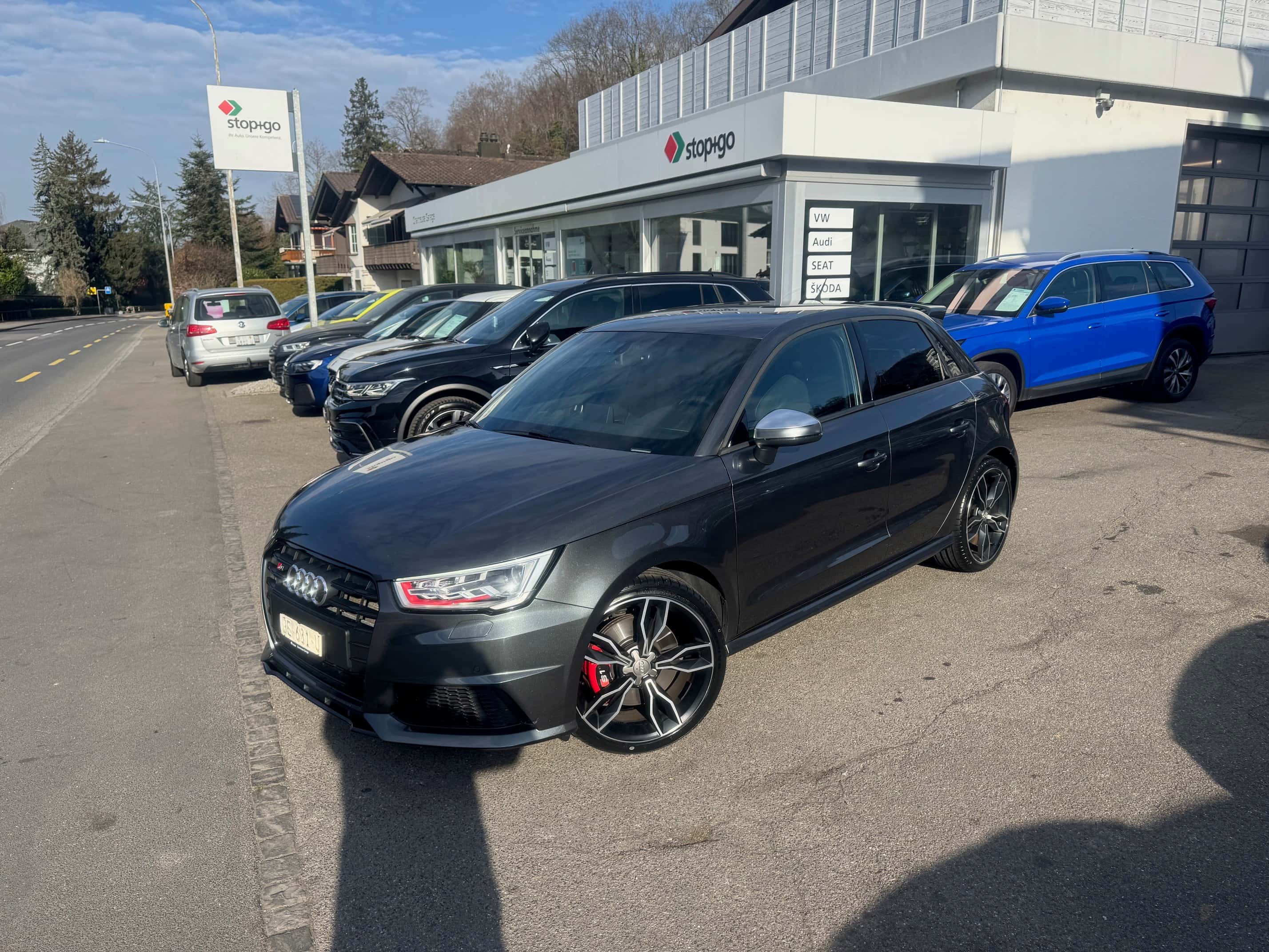 Audi S1