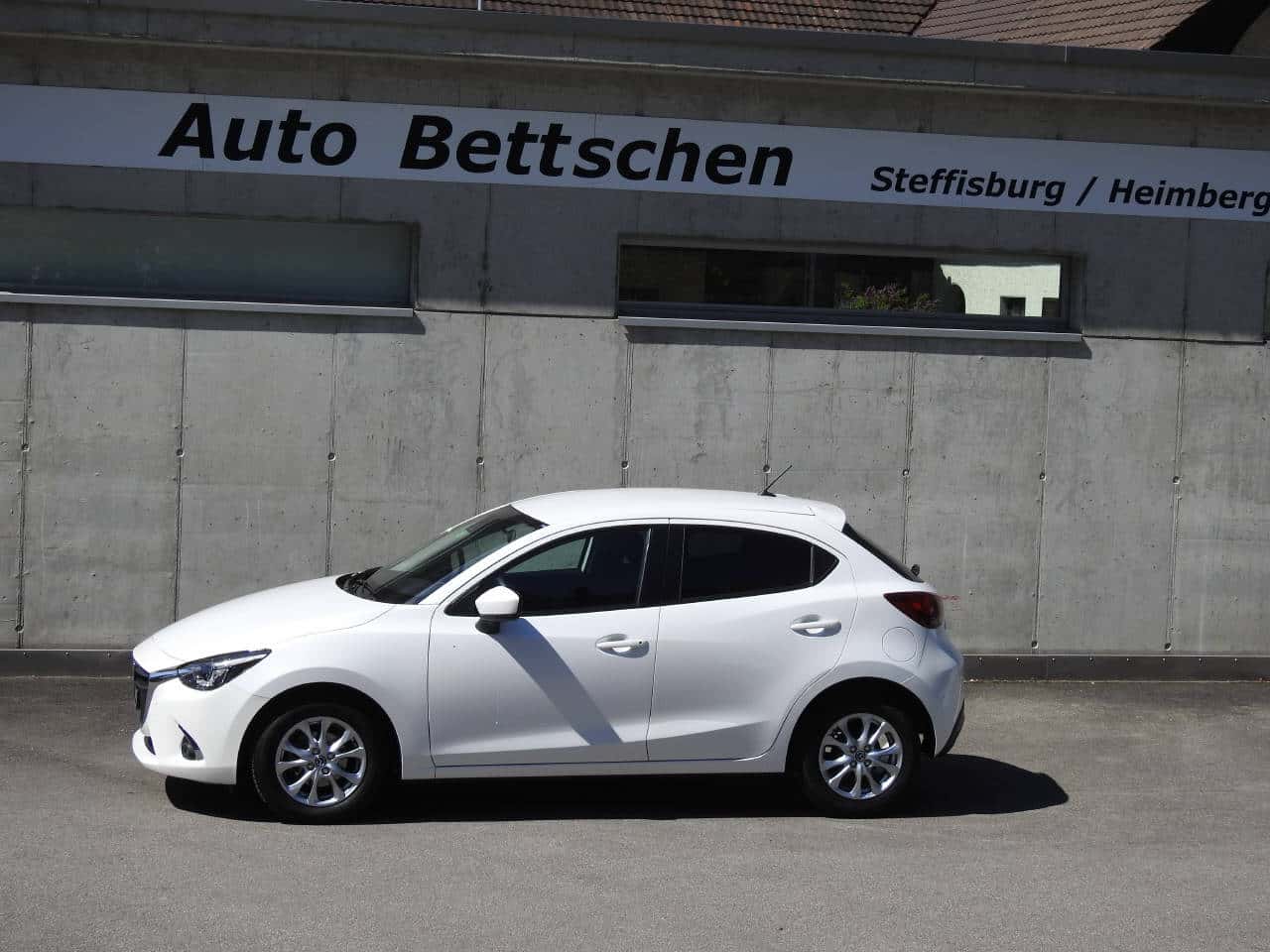 Mazda 2