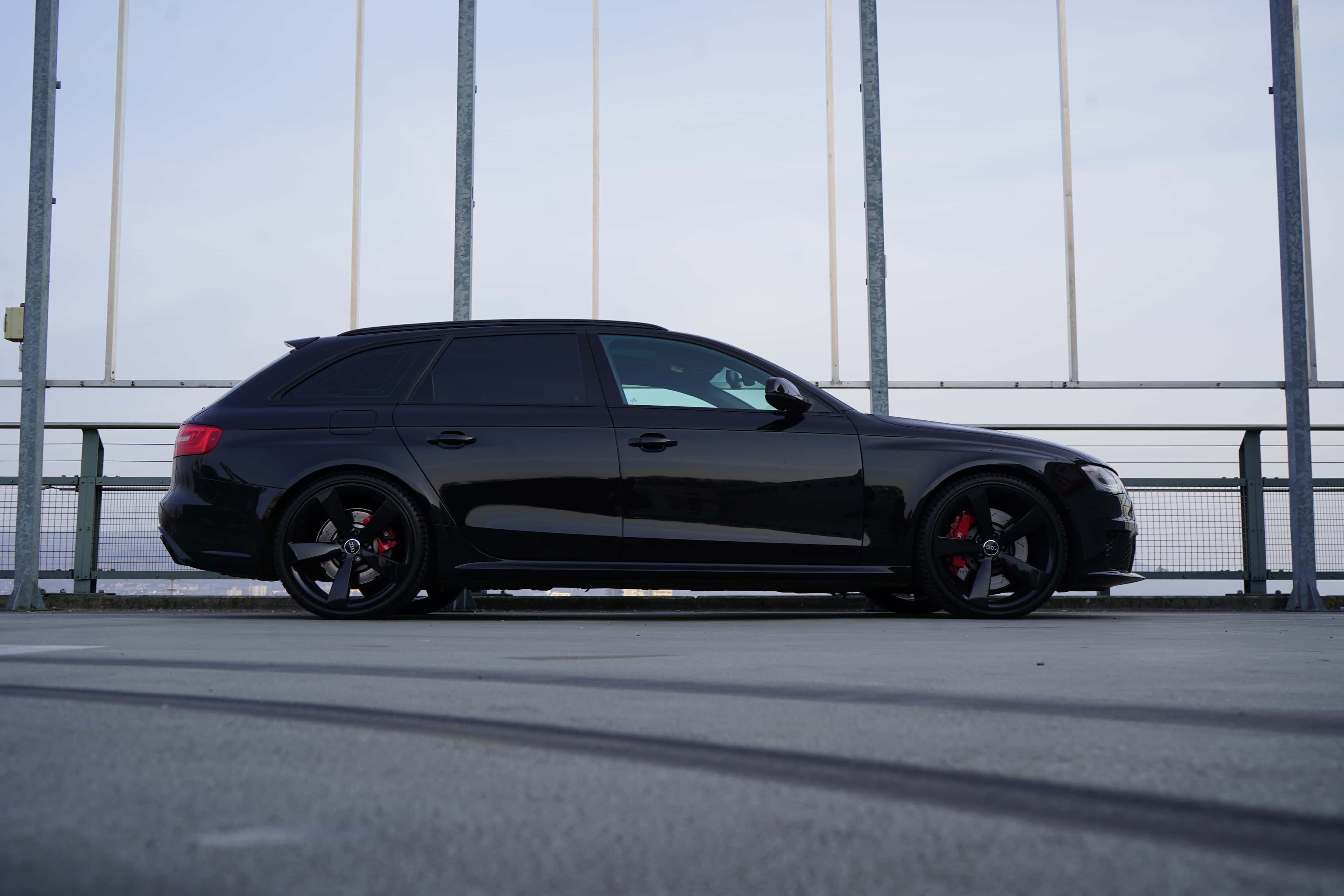 Audi S4 / RS4