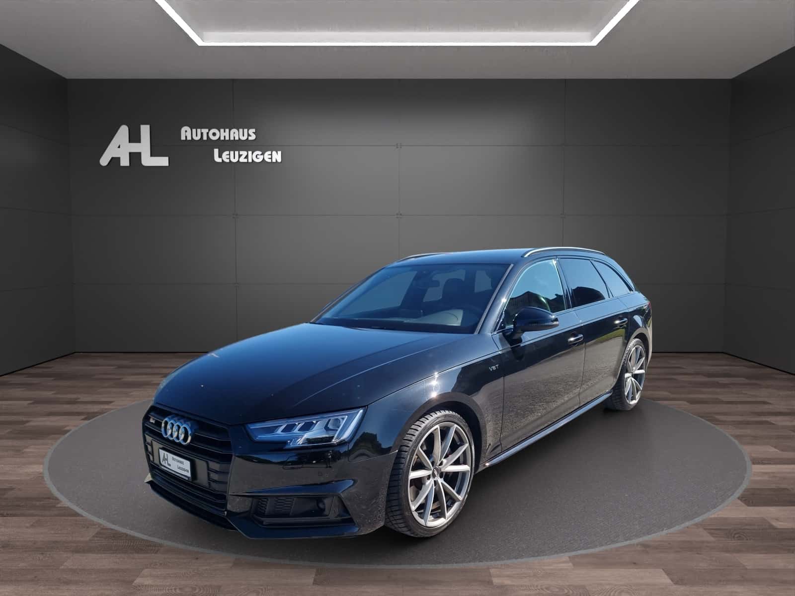 Audi S4 / RS4
