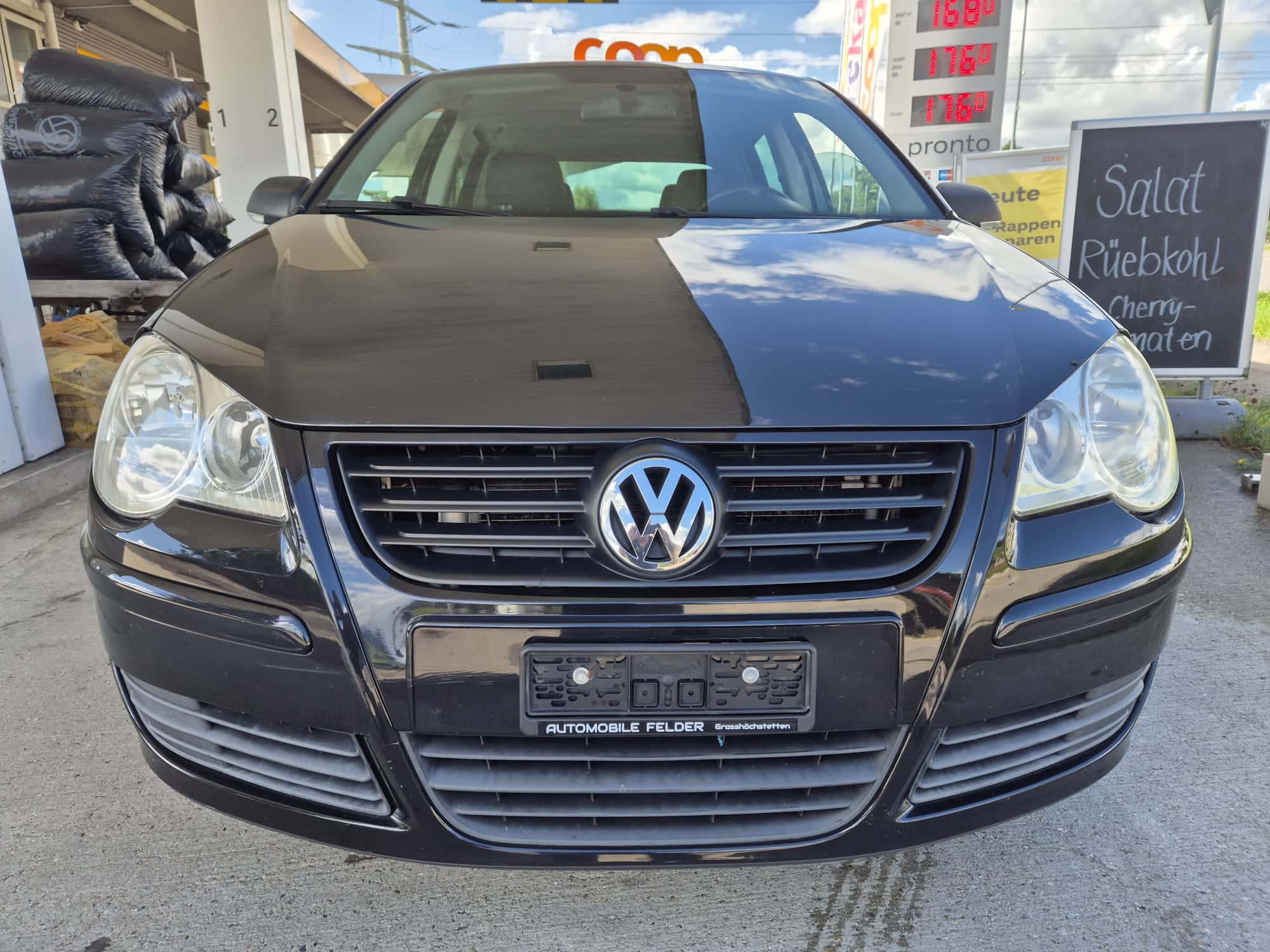 VW Polo